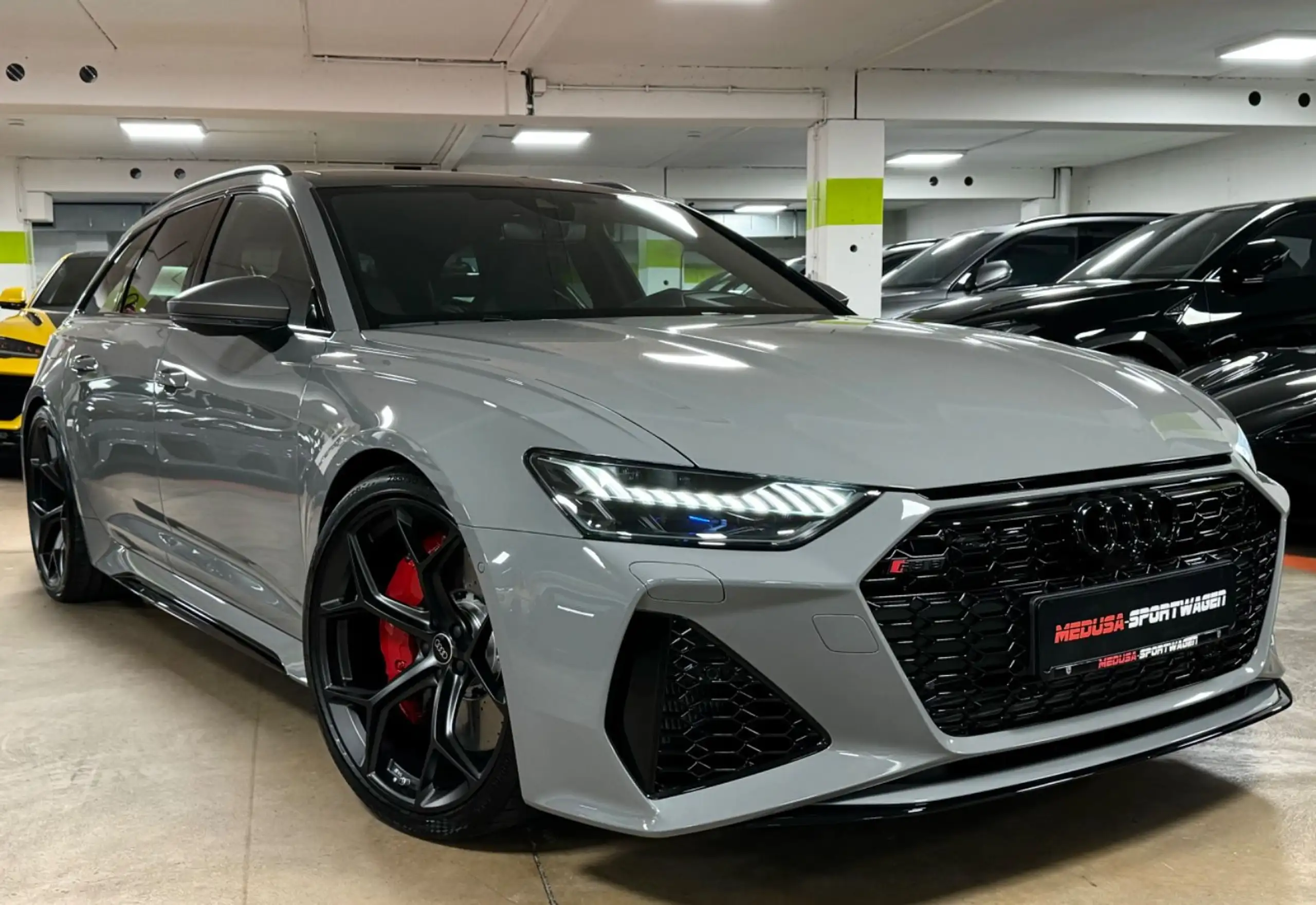 Audi - RS6