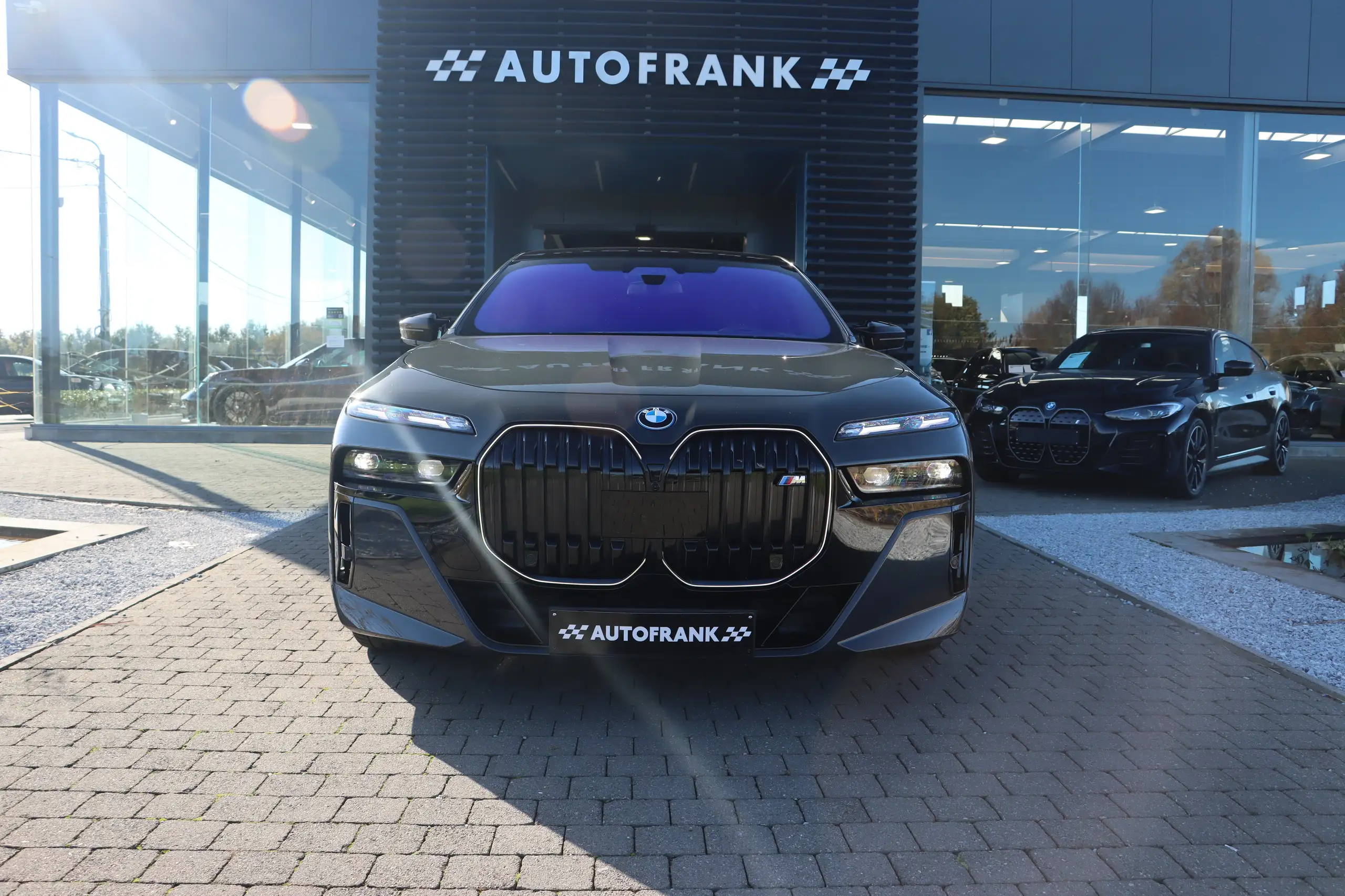 BMW - 760