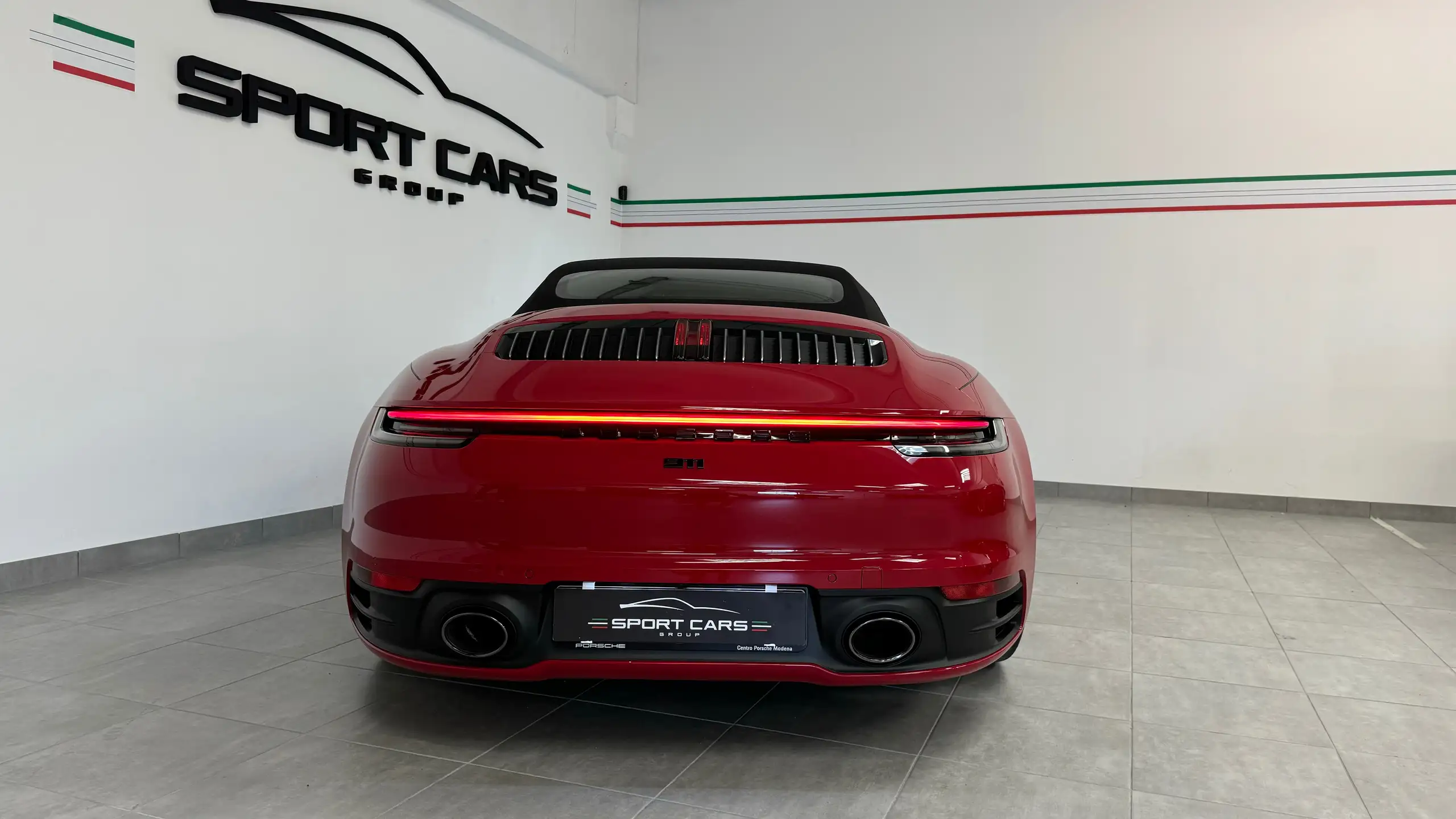 Porsche - 911