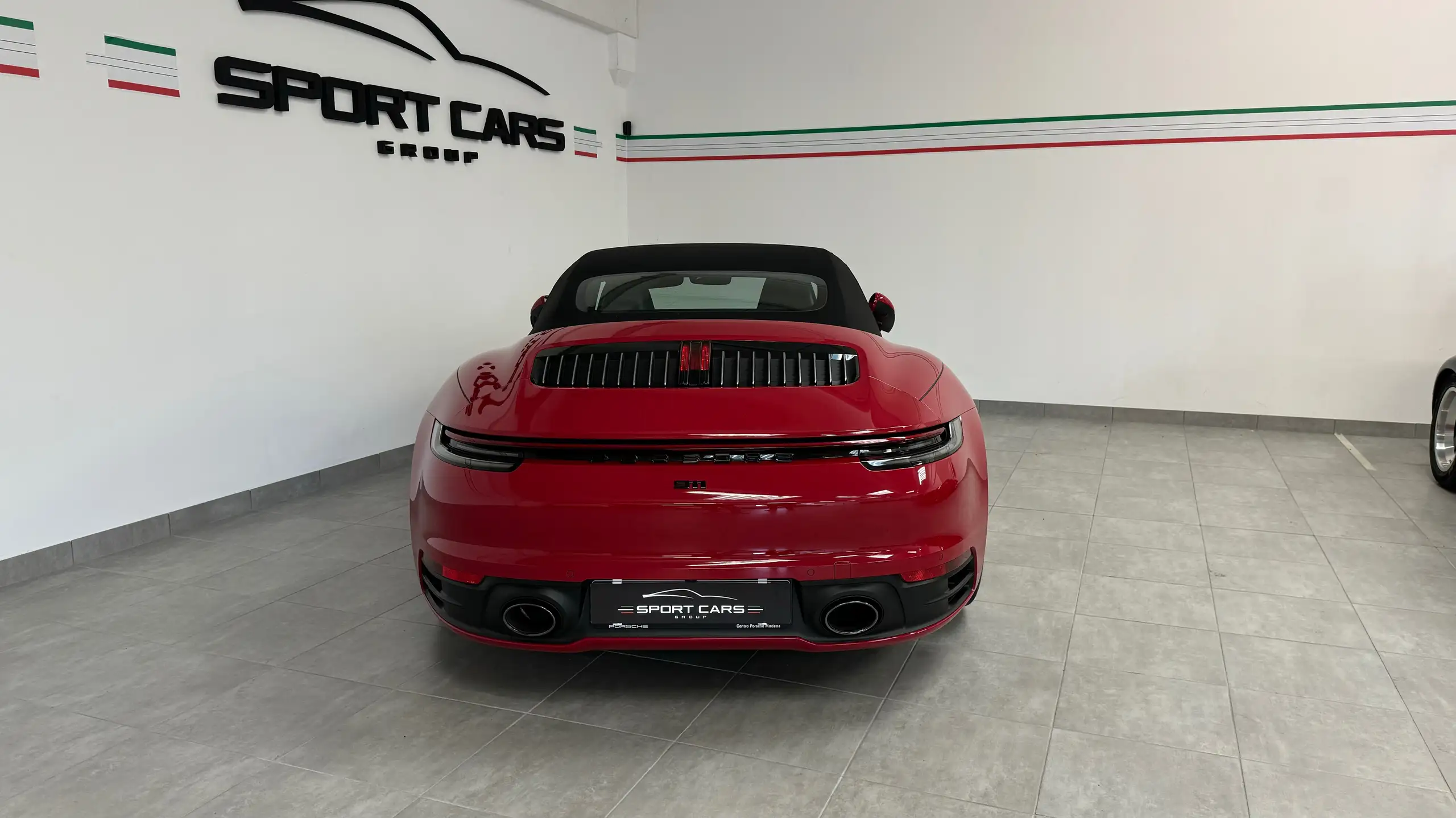 Porsche - 911