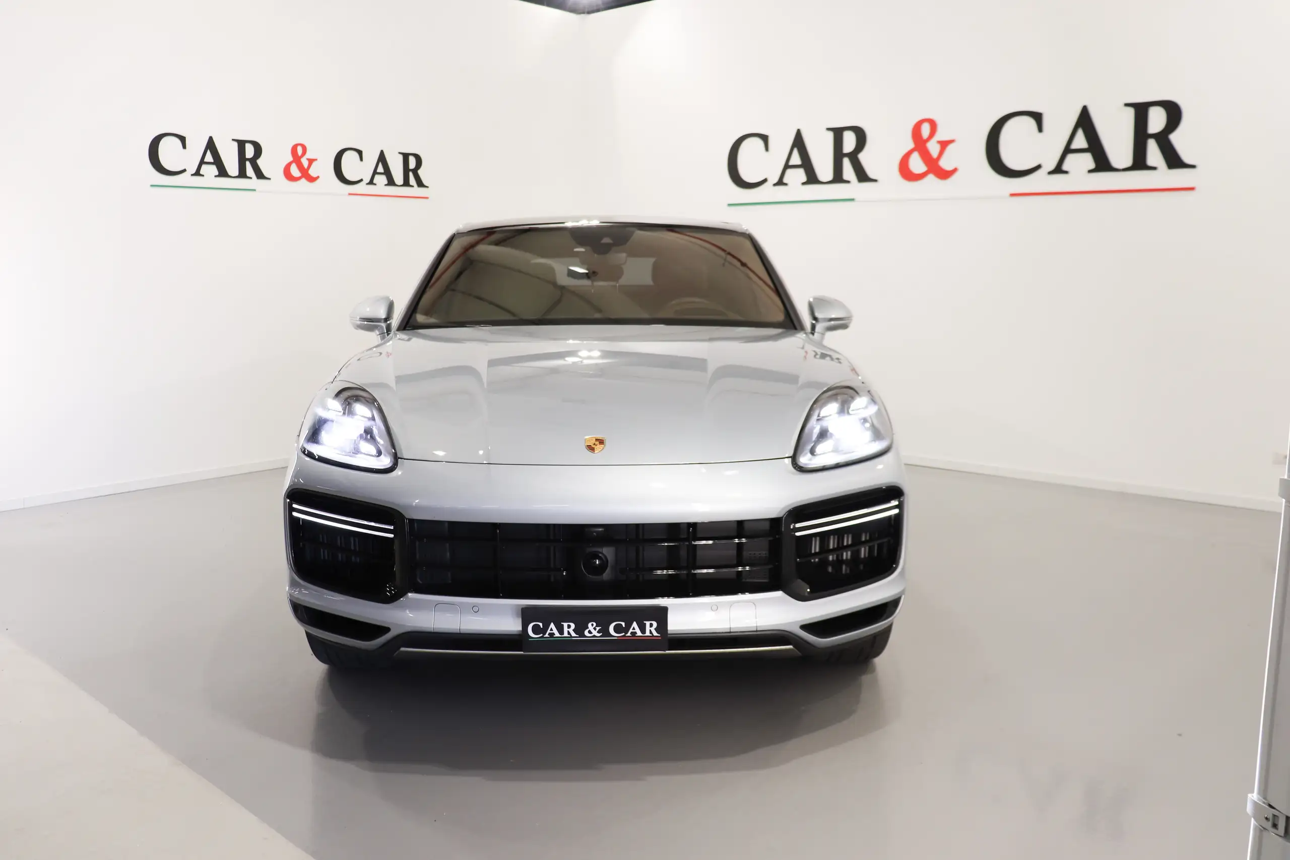 Porsche - Cayenne