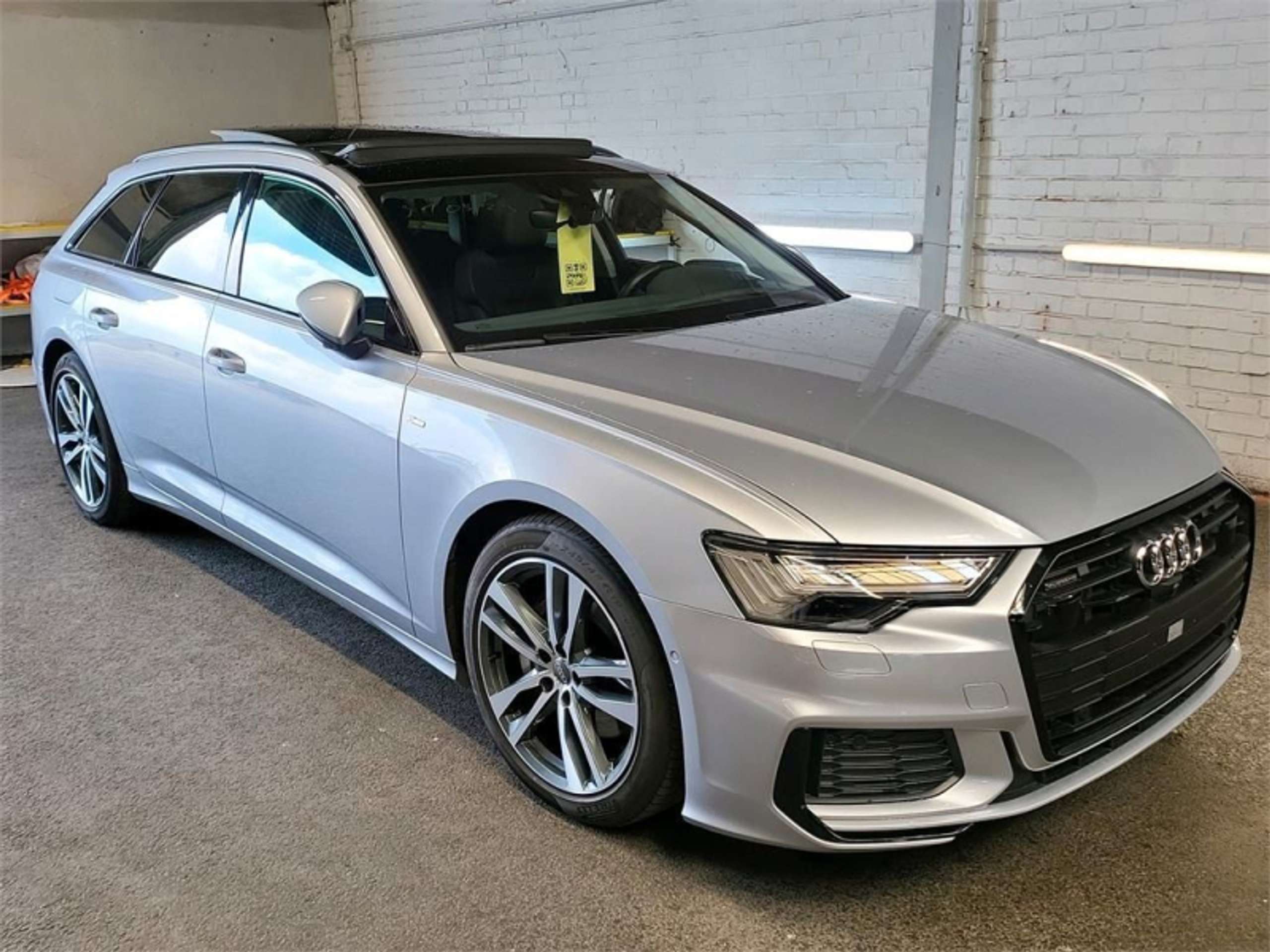 Audi - A6