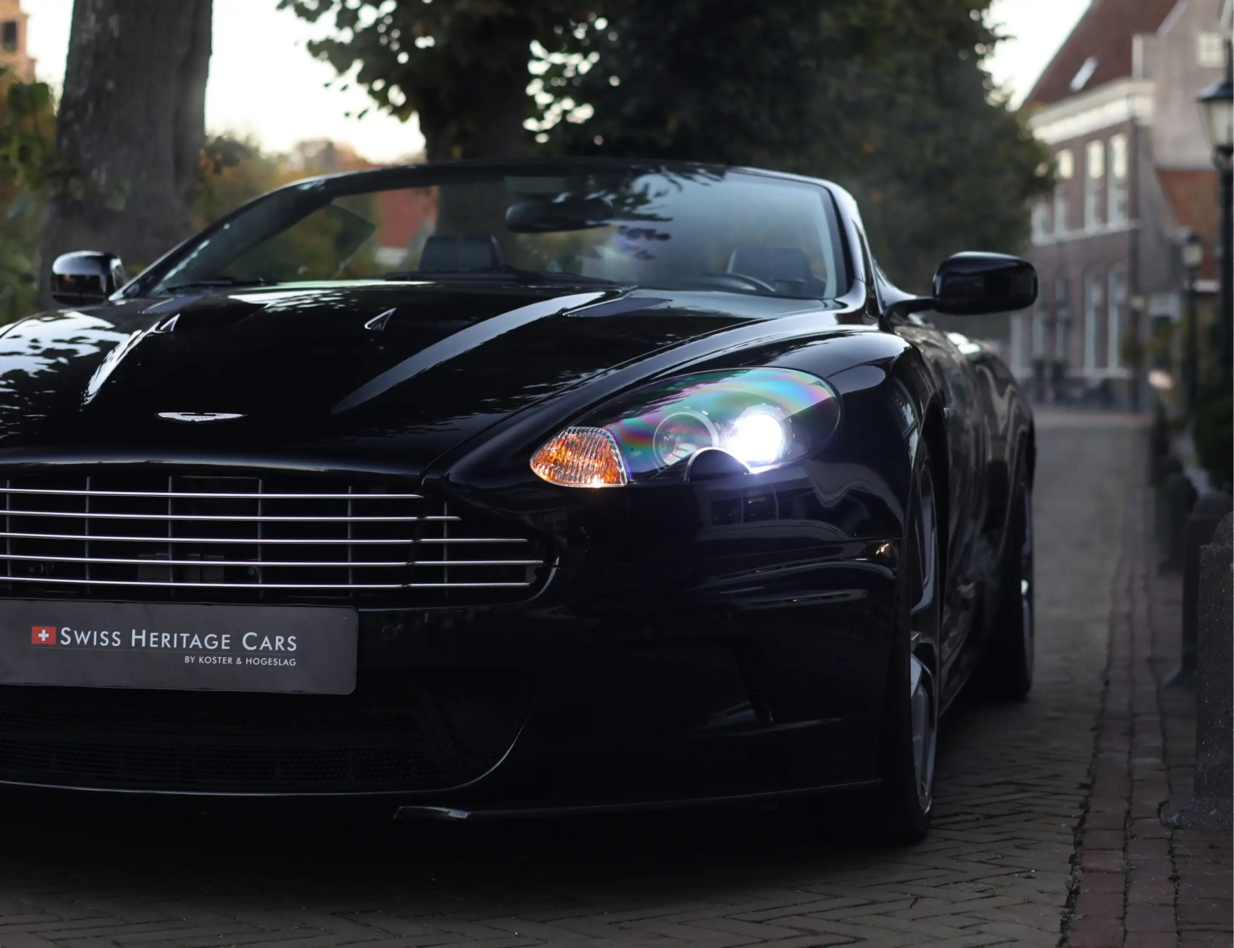 Aston Martin - DBS