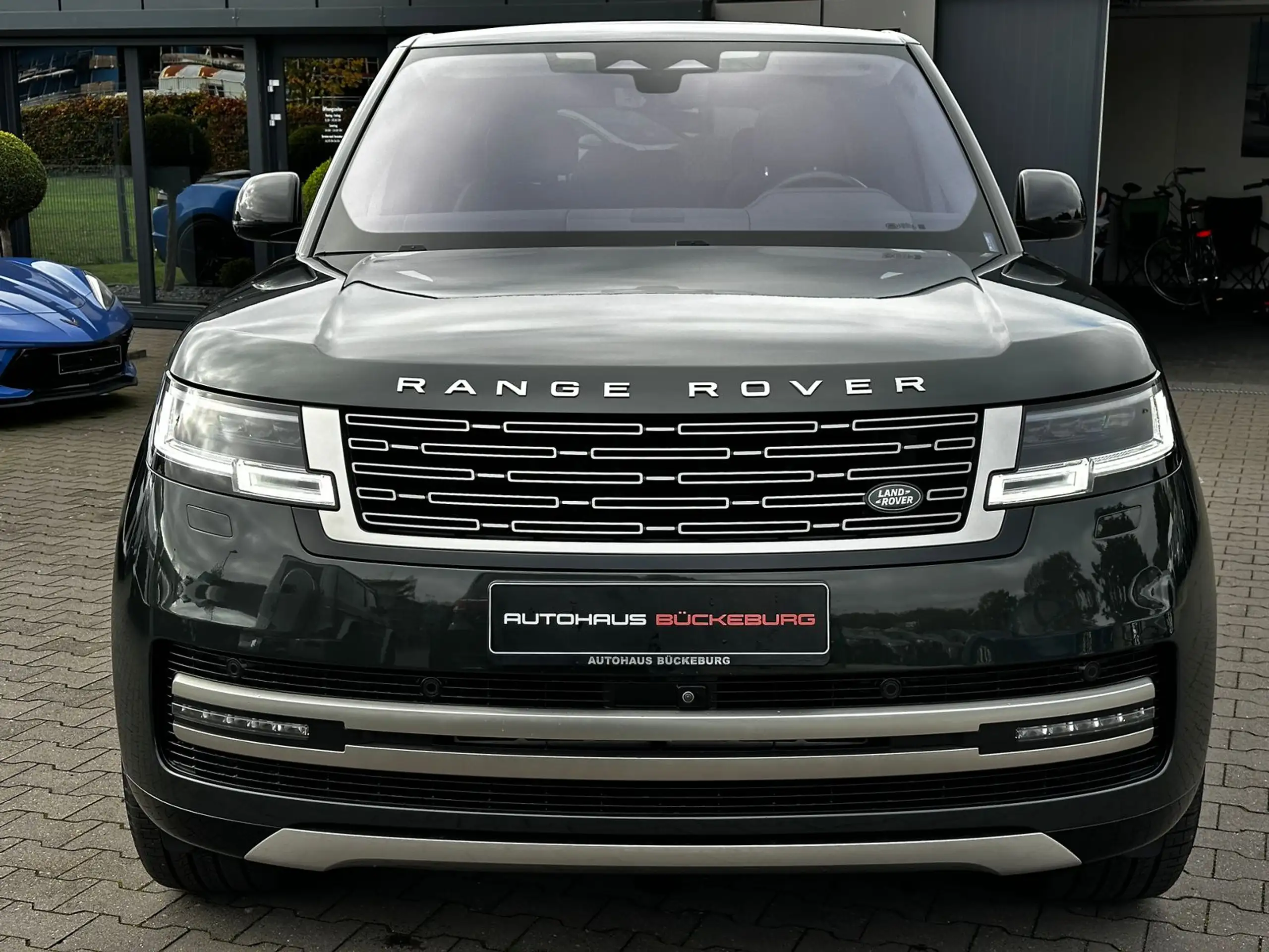 Land Rover - Range Rover