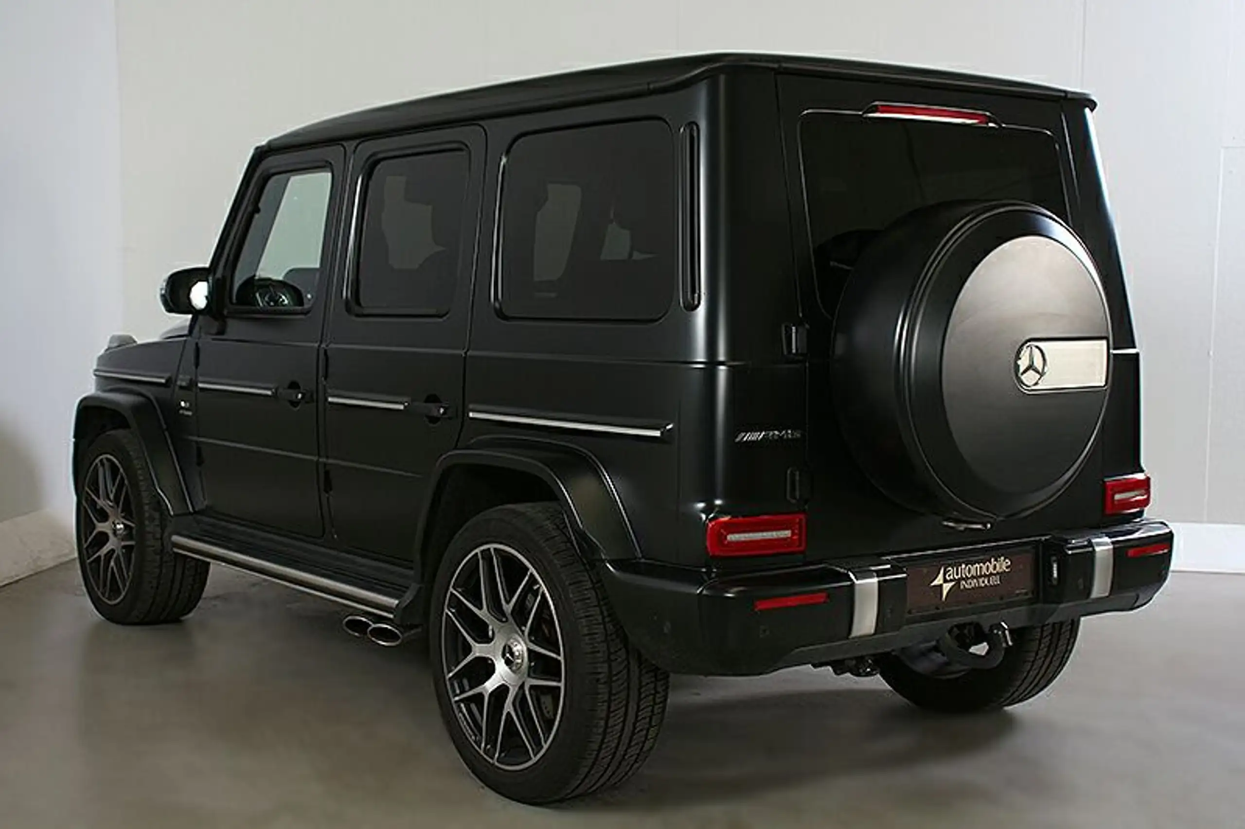 Mercedes-Benz - G 63 AMG