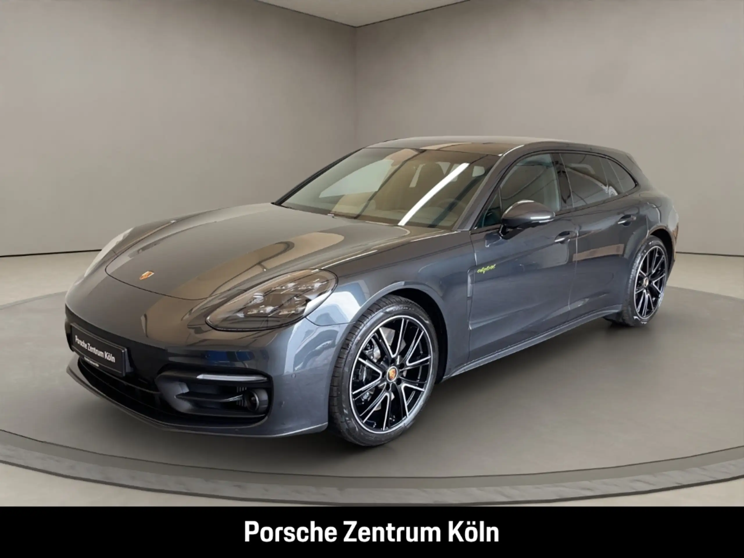 Porsche - Panamera