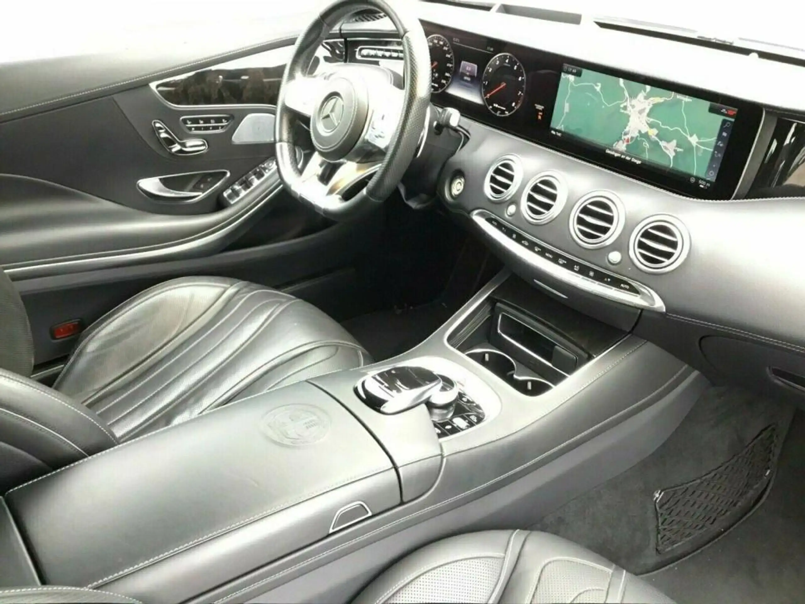 Mercedes-Benz - S 63 AMG