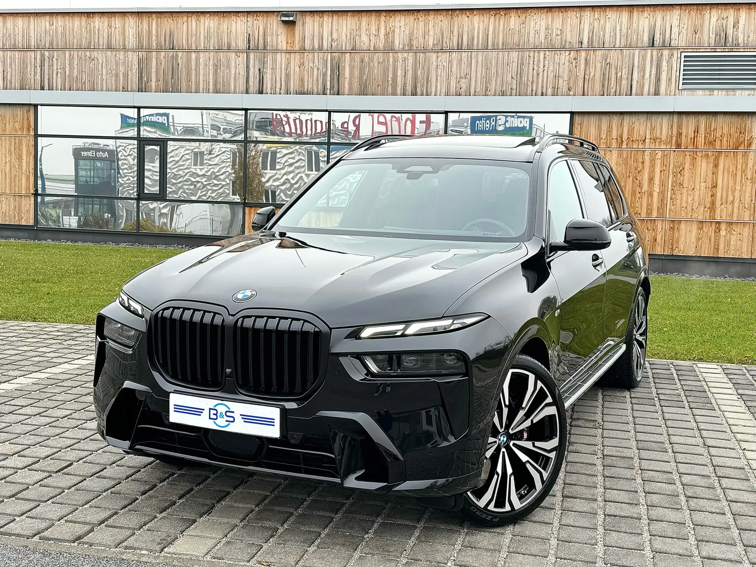 BMW - X7