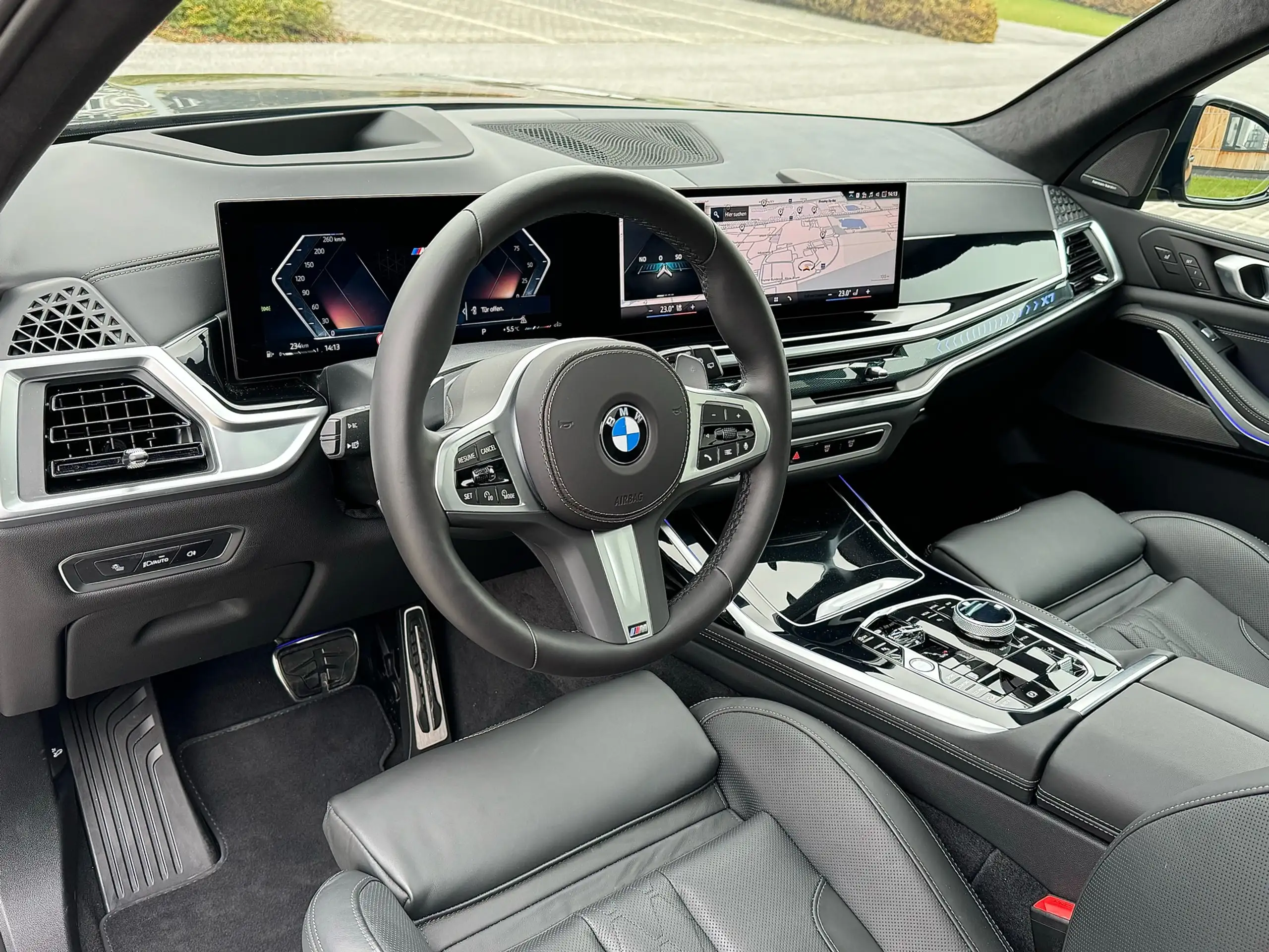 BMW - X7