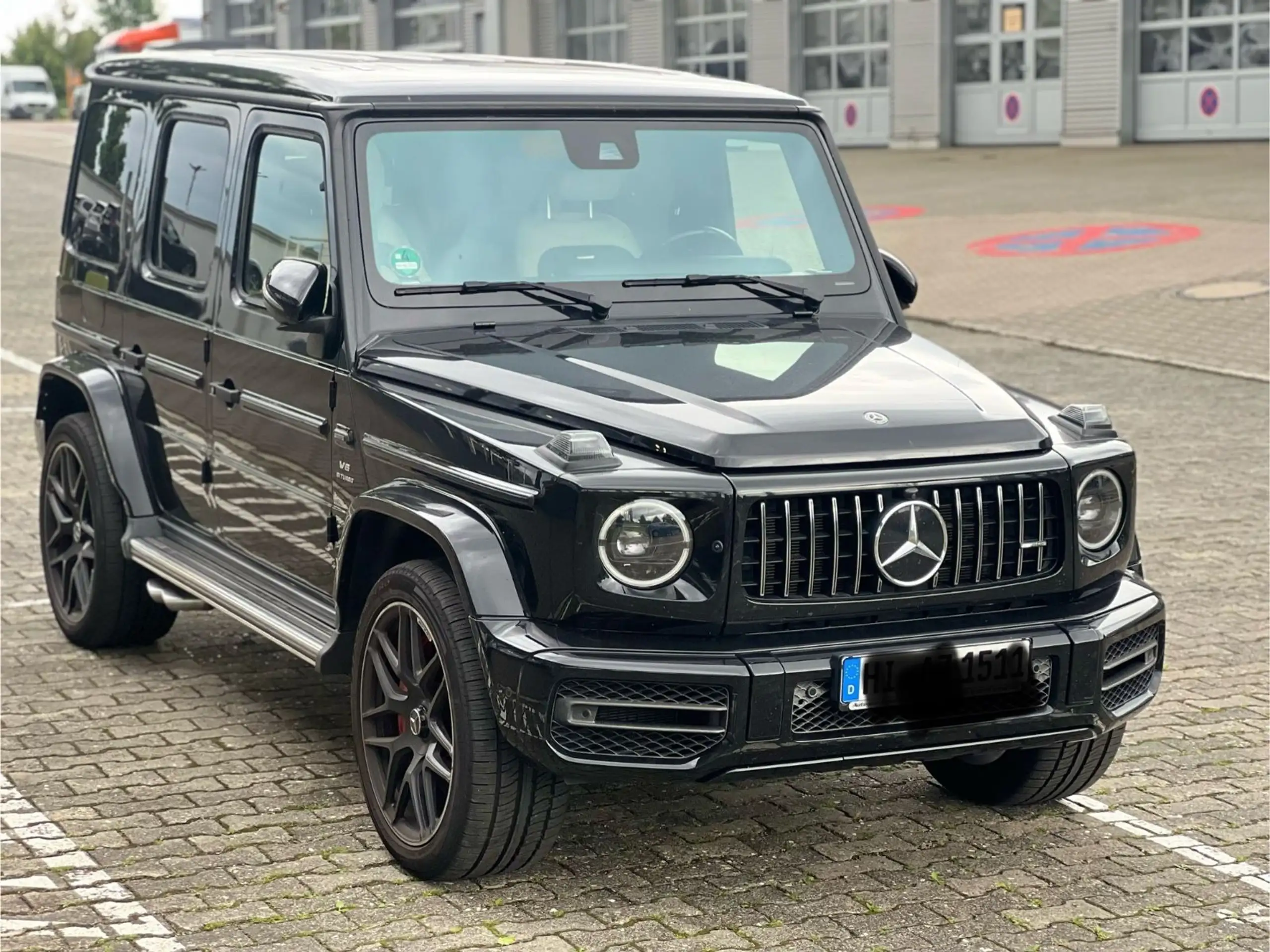 Mercedes-Benz - G 63 AMG