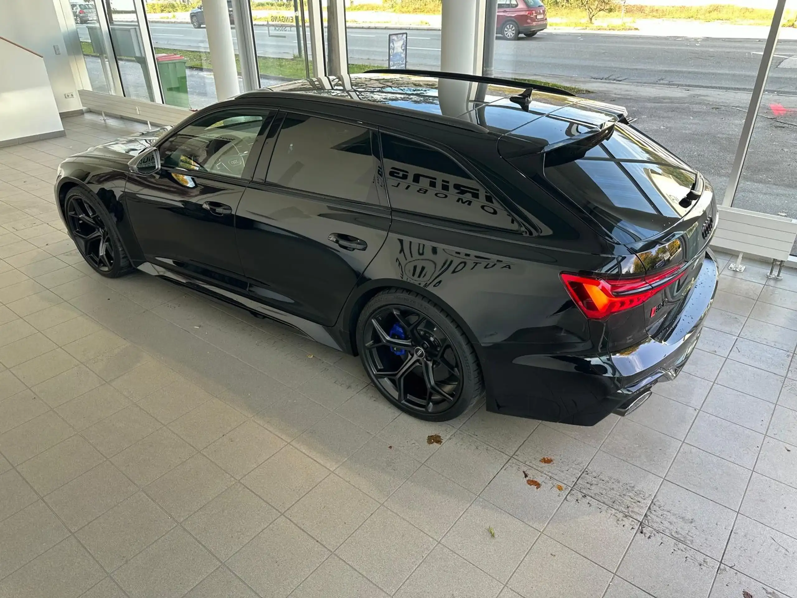 Audi - RS6