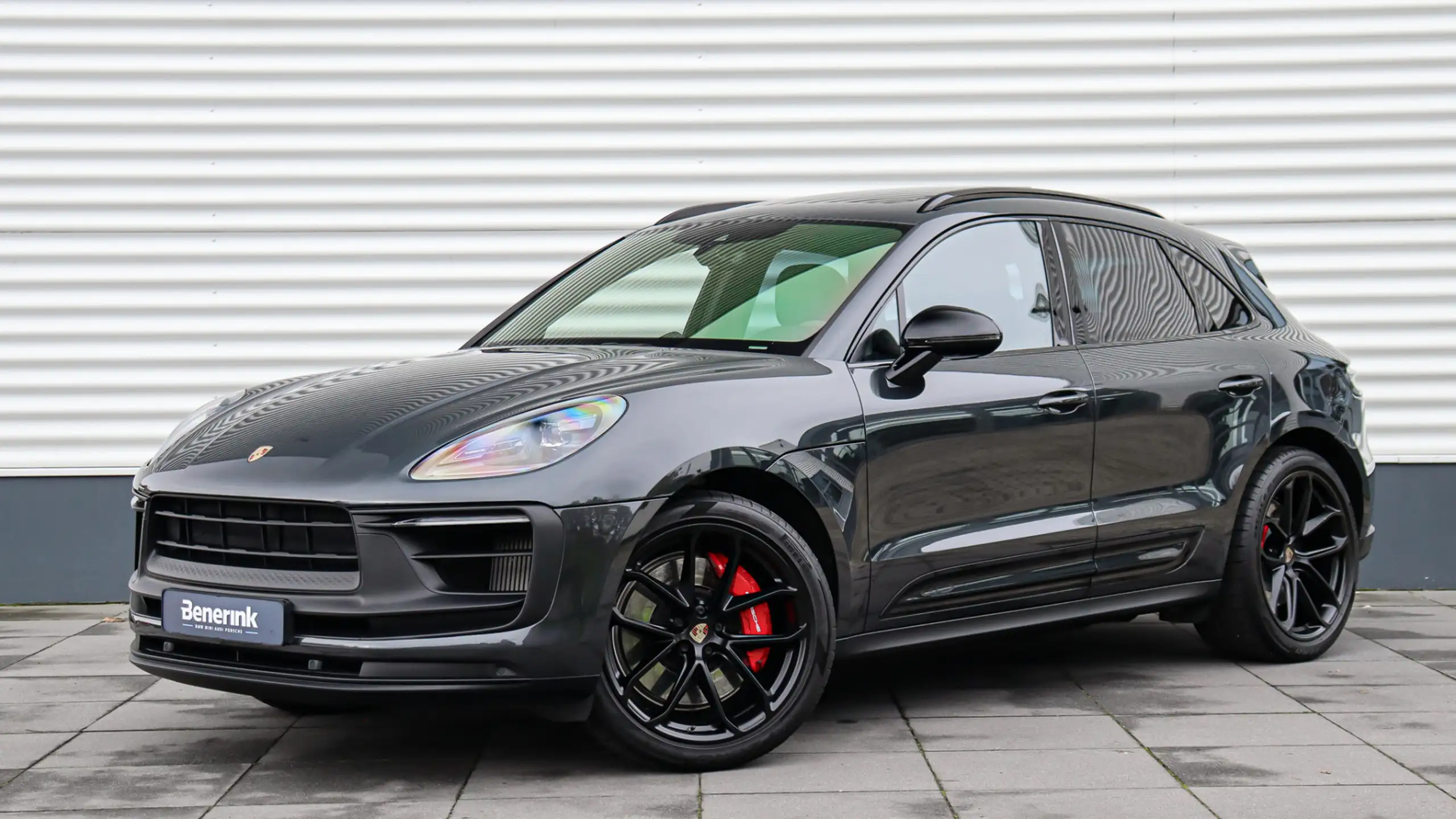 Porsche - Macan