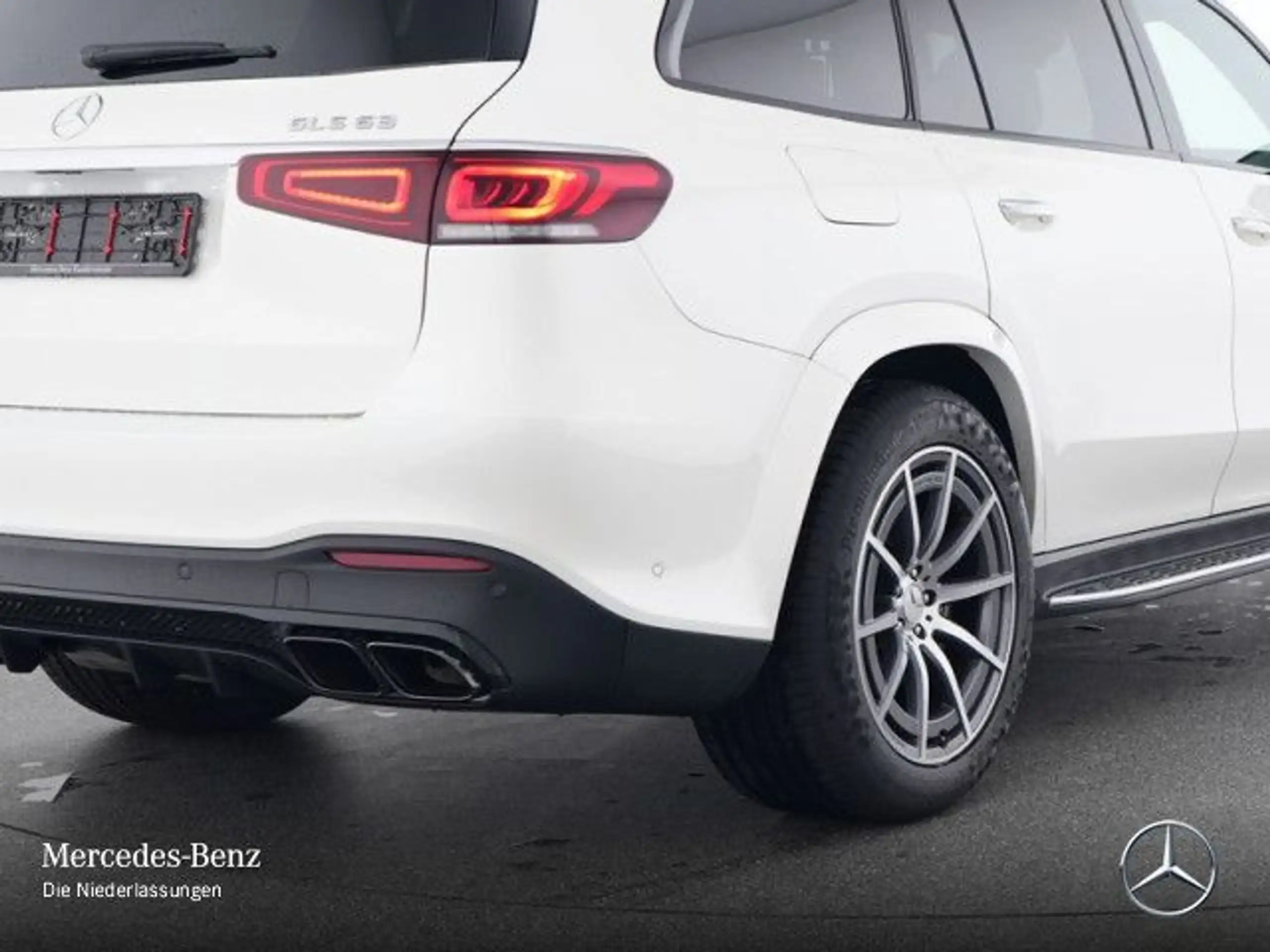 Mercedes-Benz - GLS 63 AMG