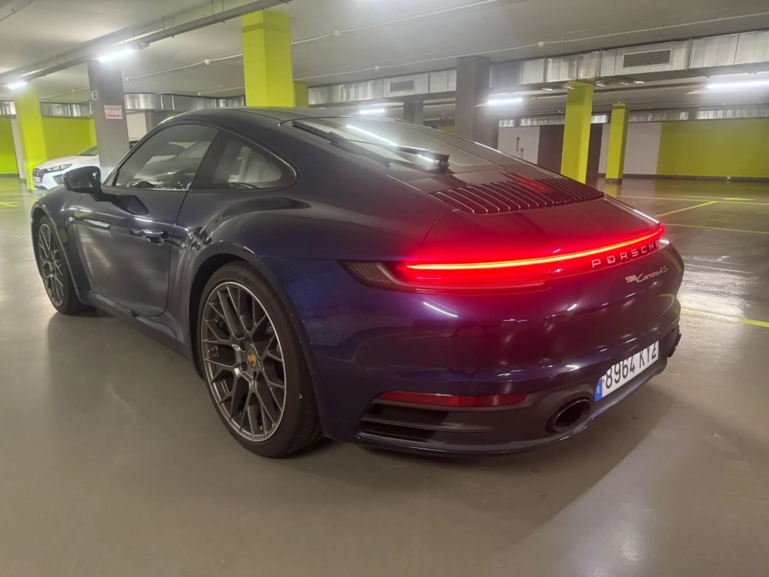 Porsche - 992