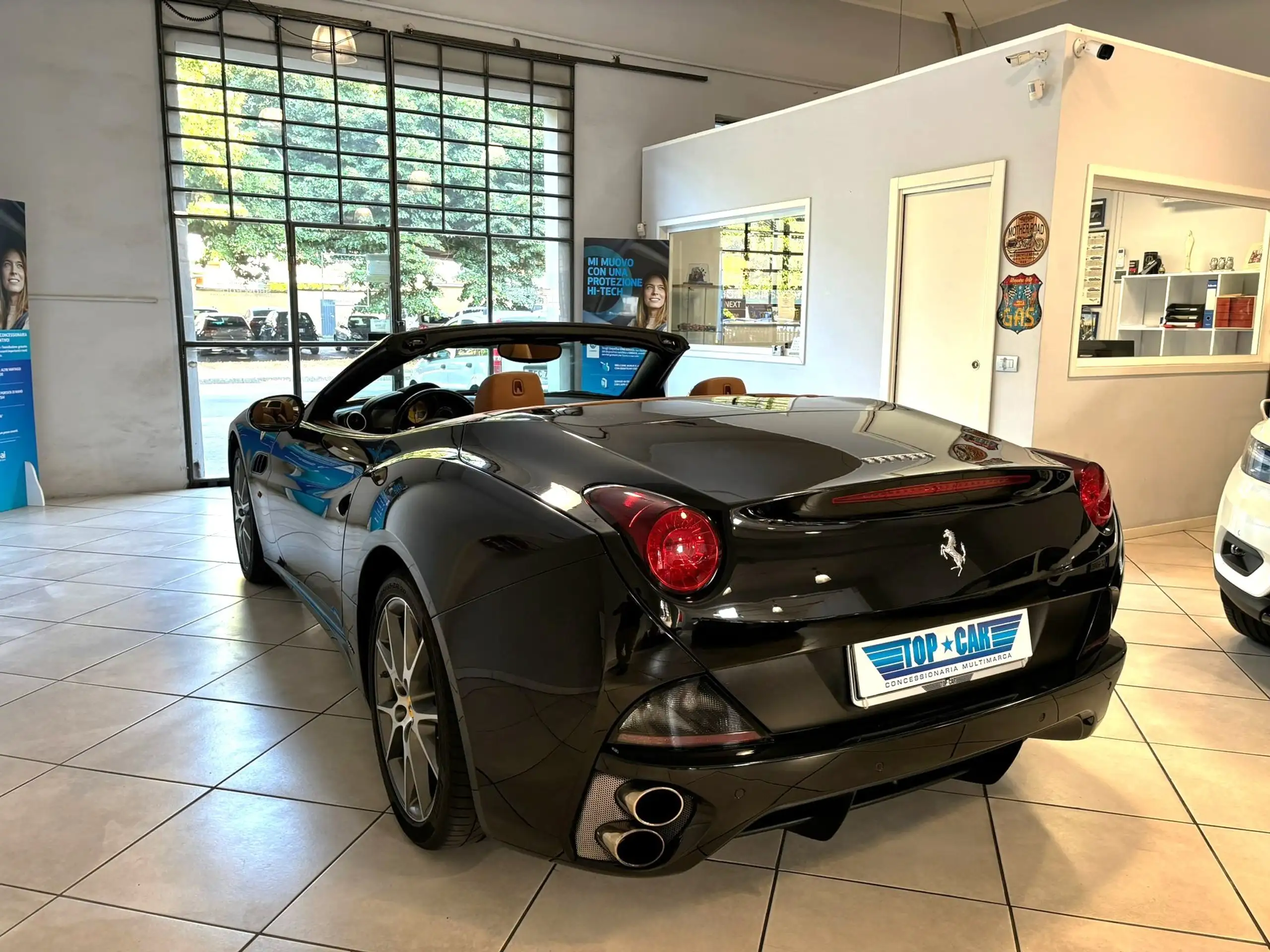 Ferrari - California