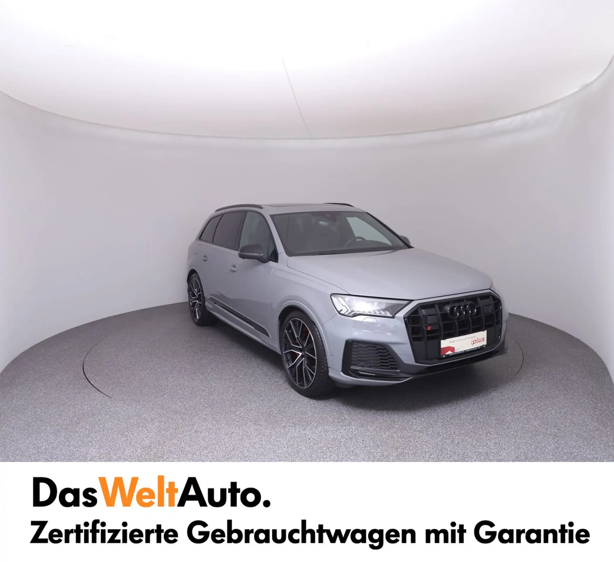 Audi - SQ7