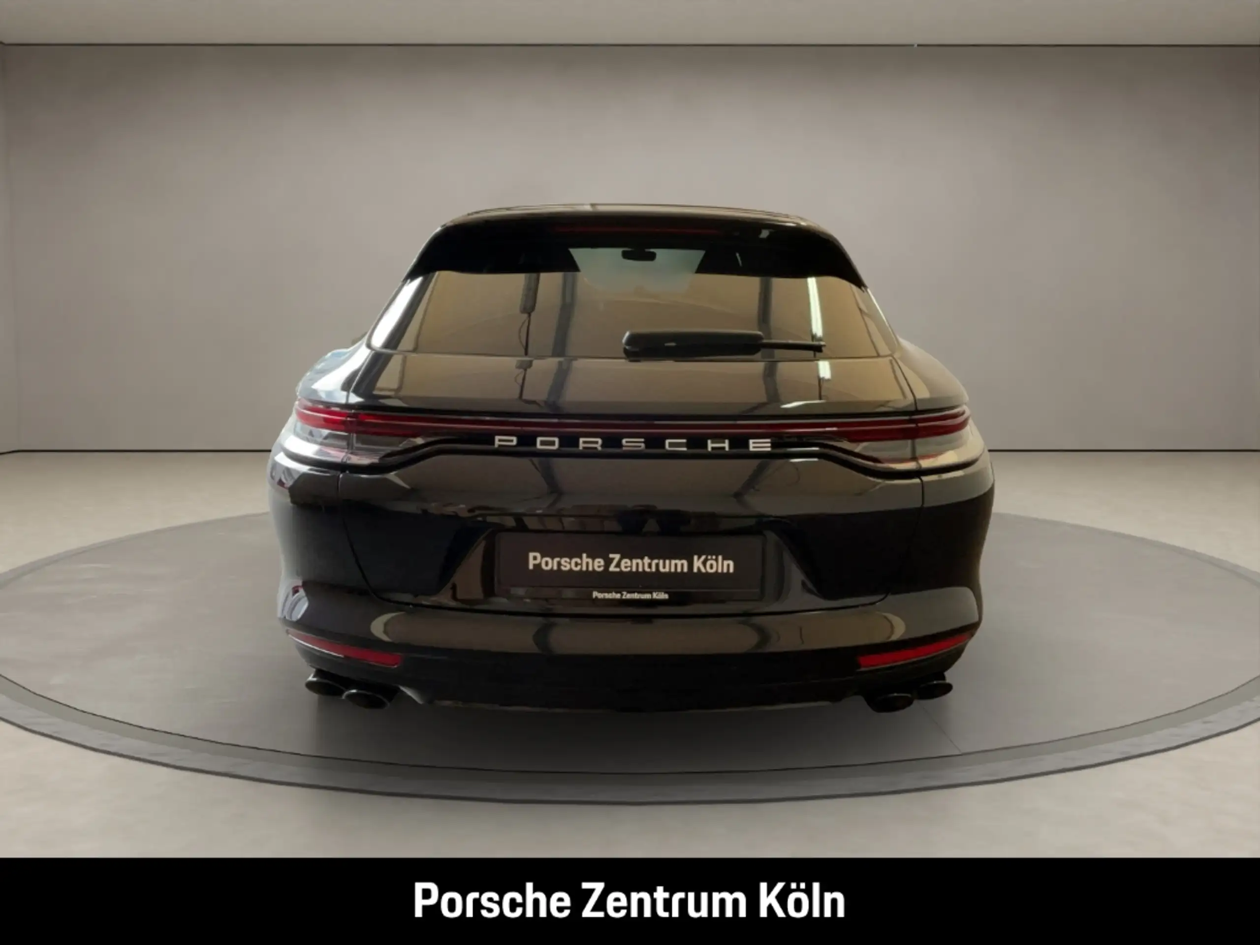 Porsche - Panamera