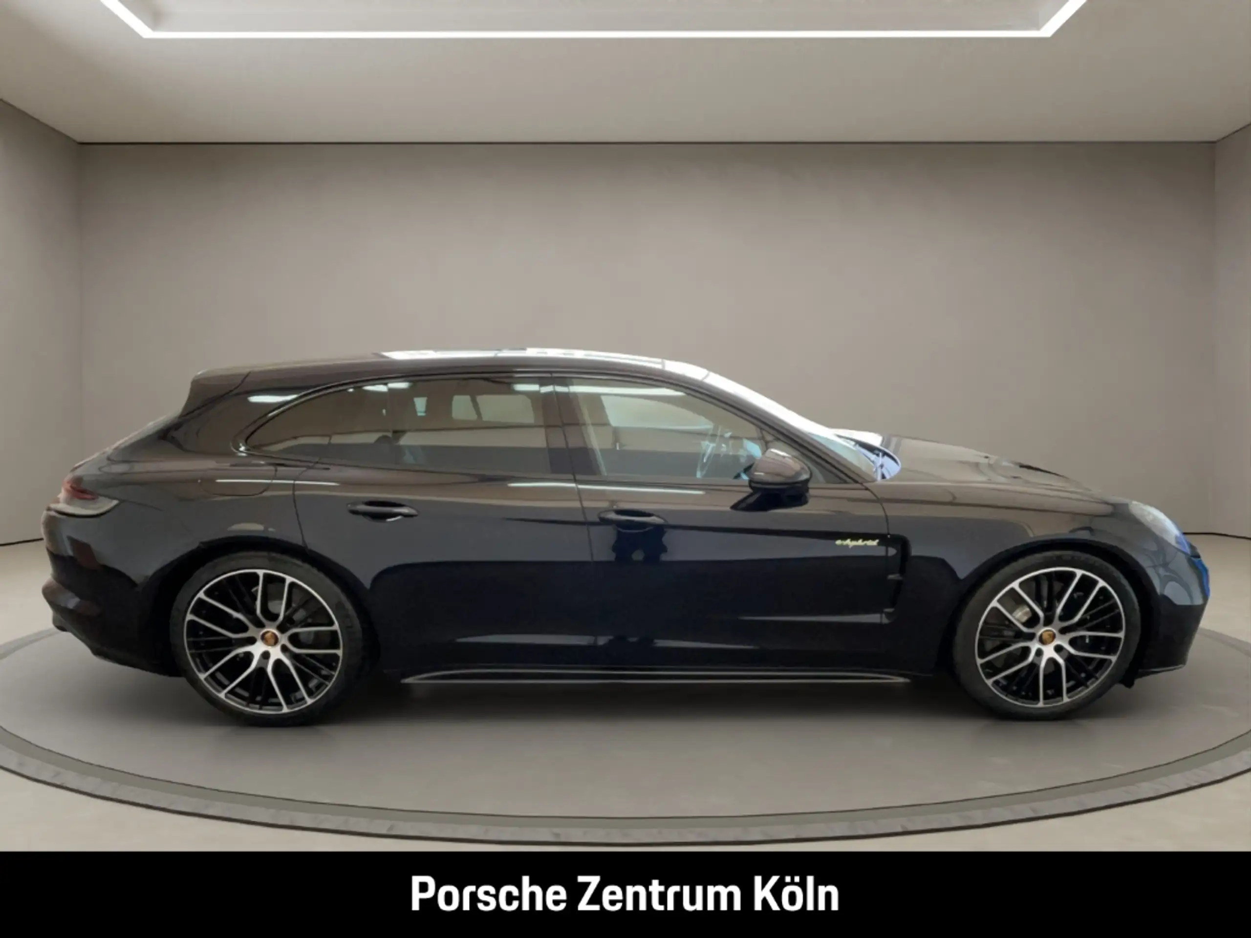 Porsche - Panamera