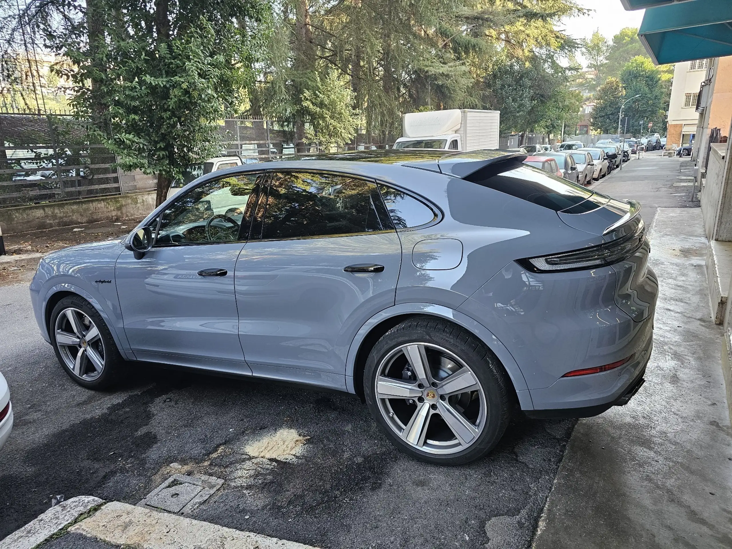 Porsche - Cayenne