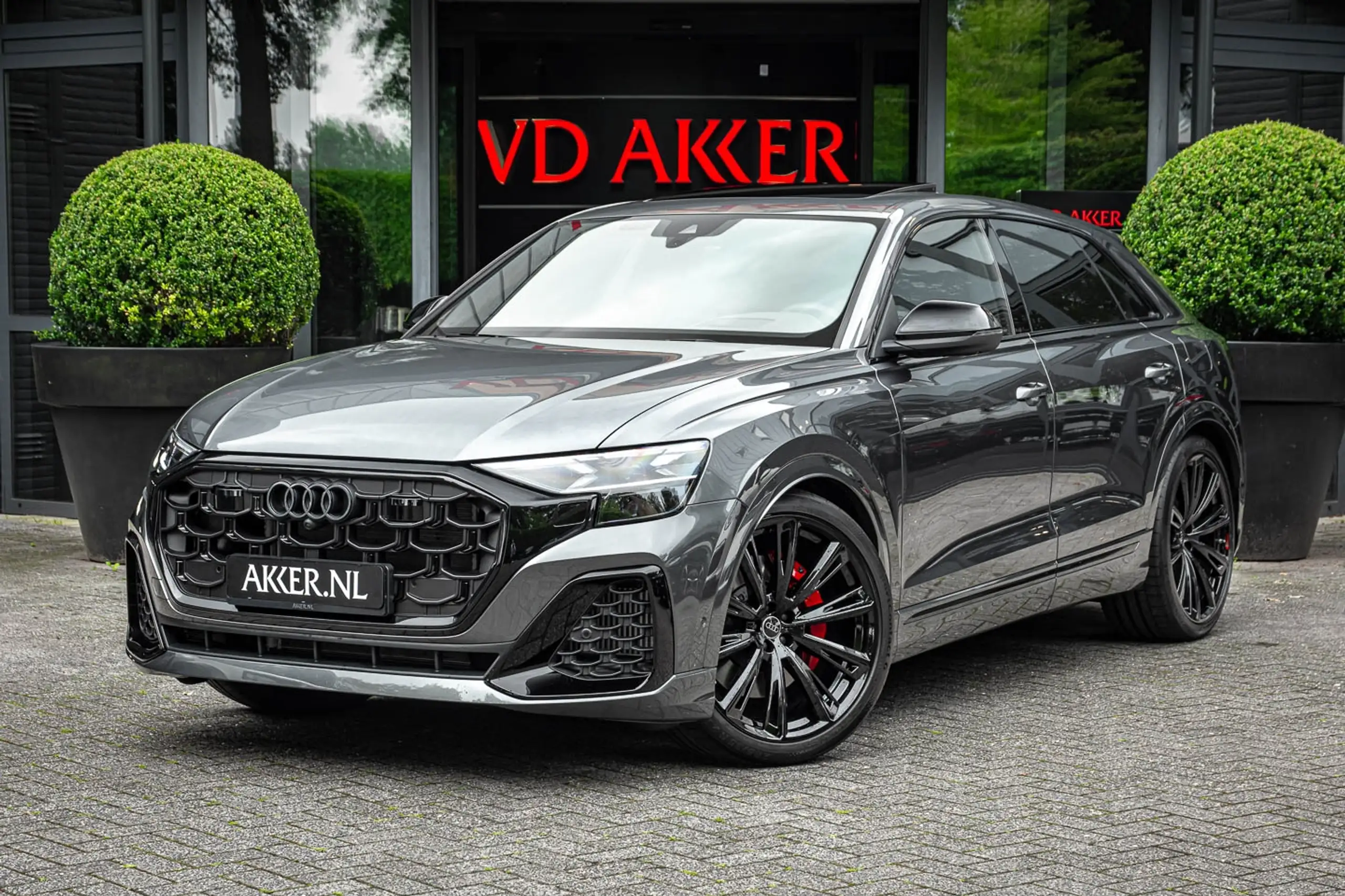 Audi Q8 2024