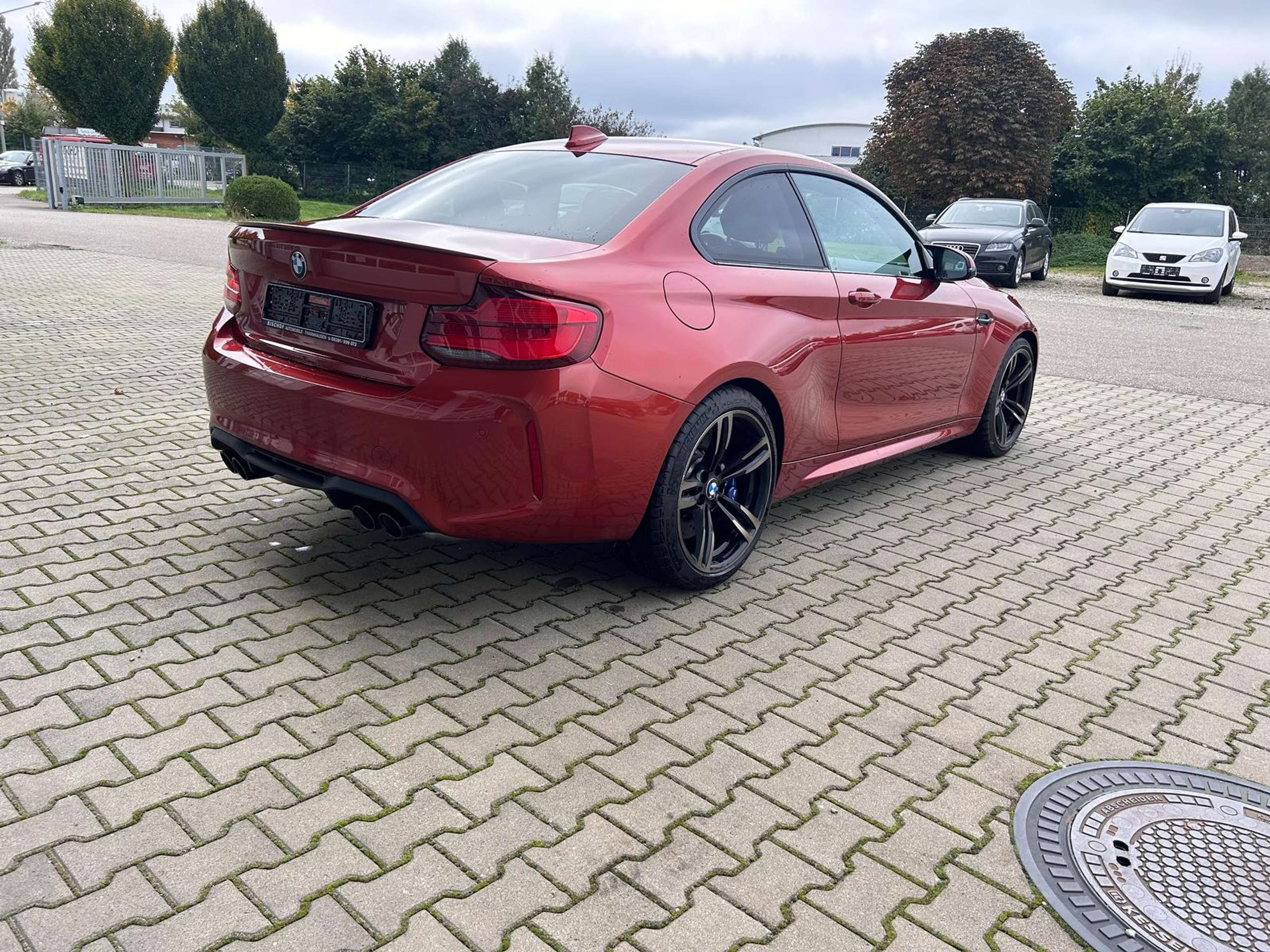 BMW - M2