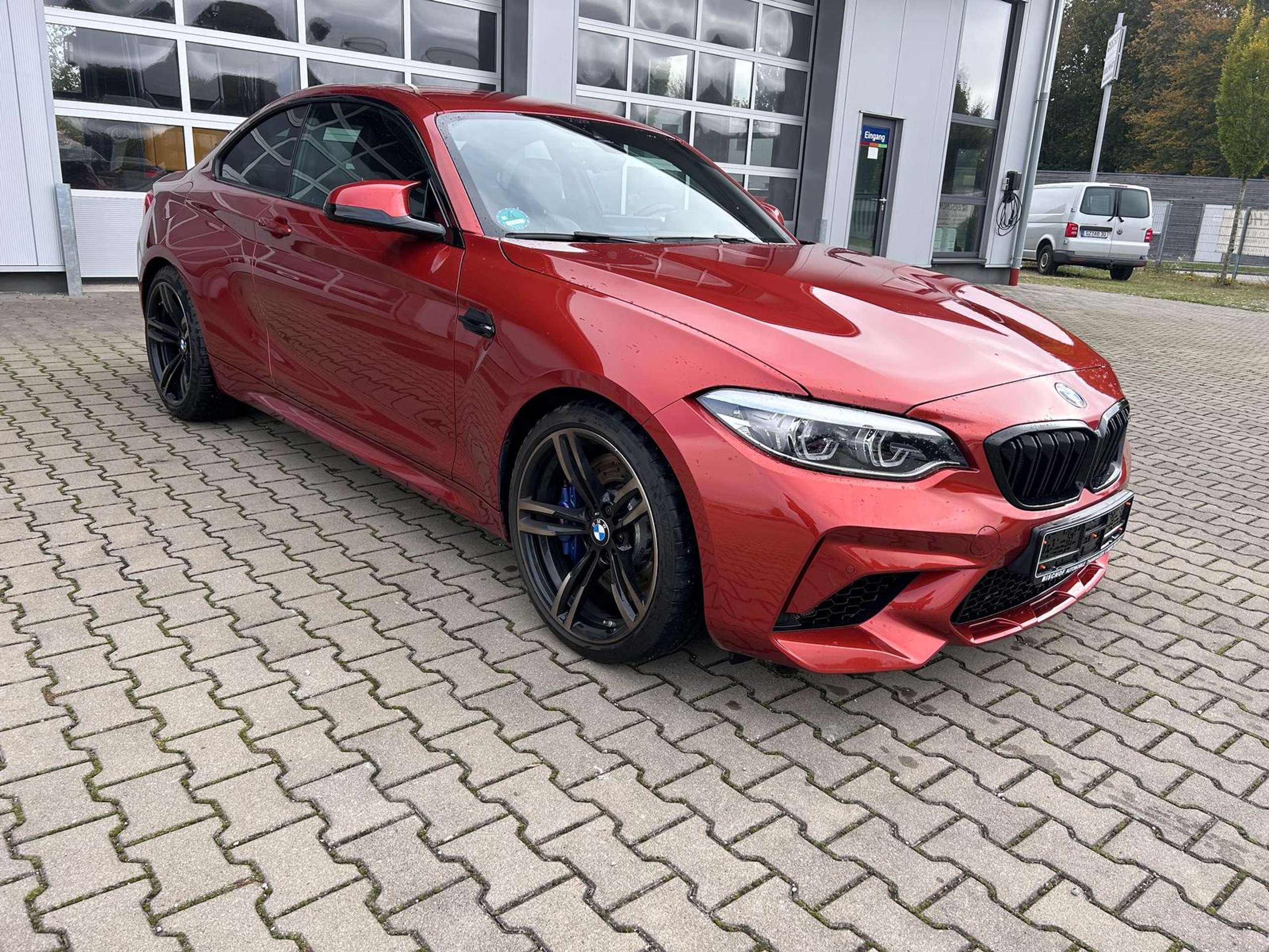 BMW - M2