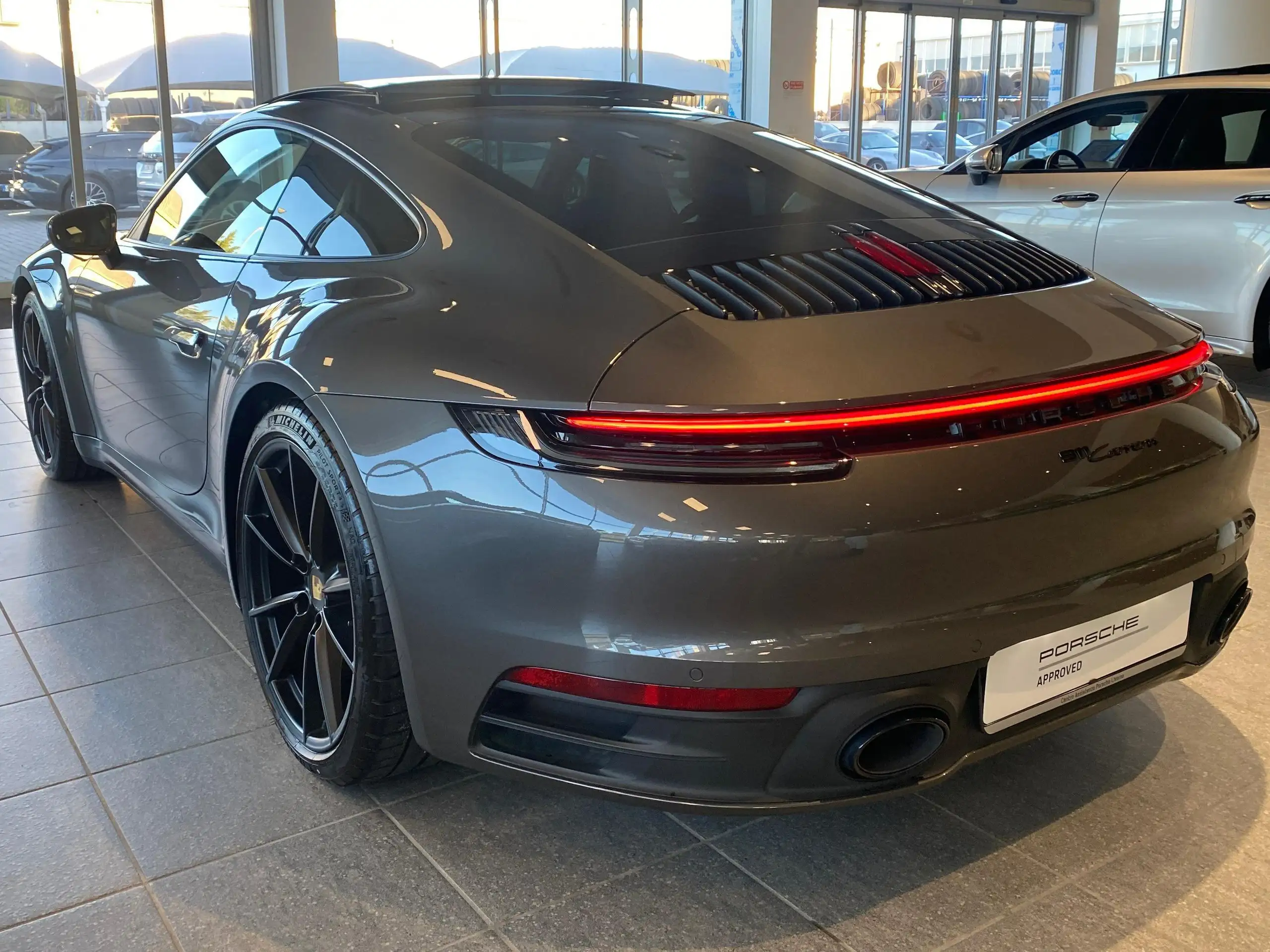 Porsche - 992