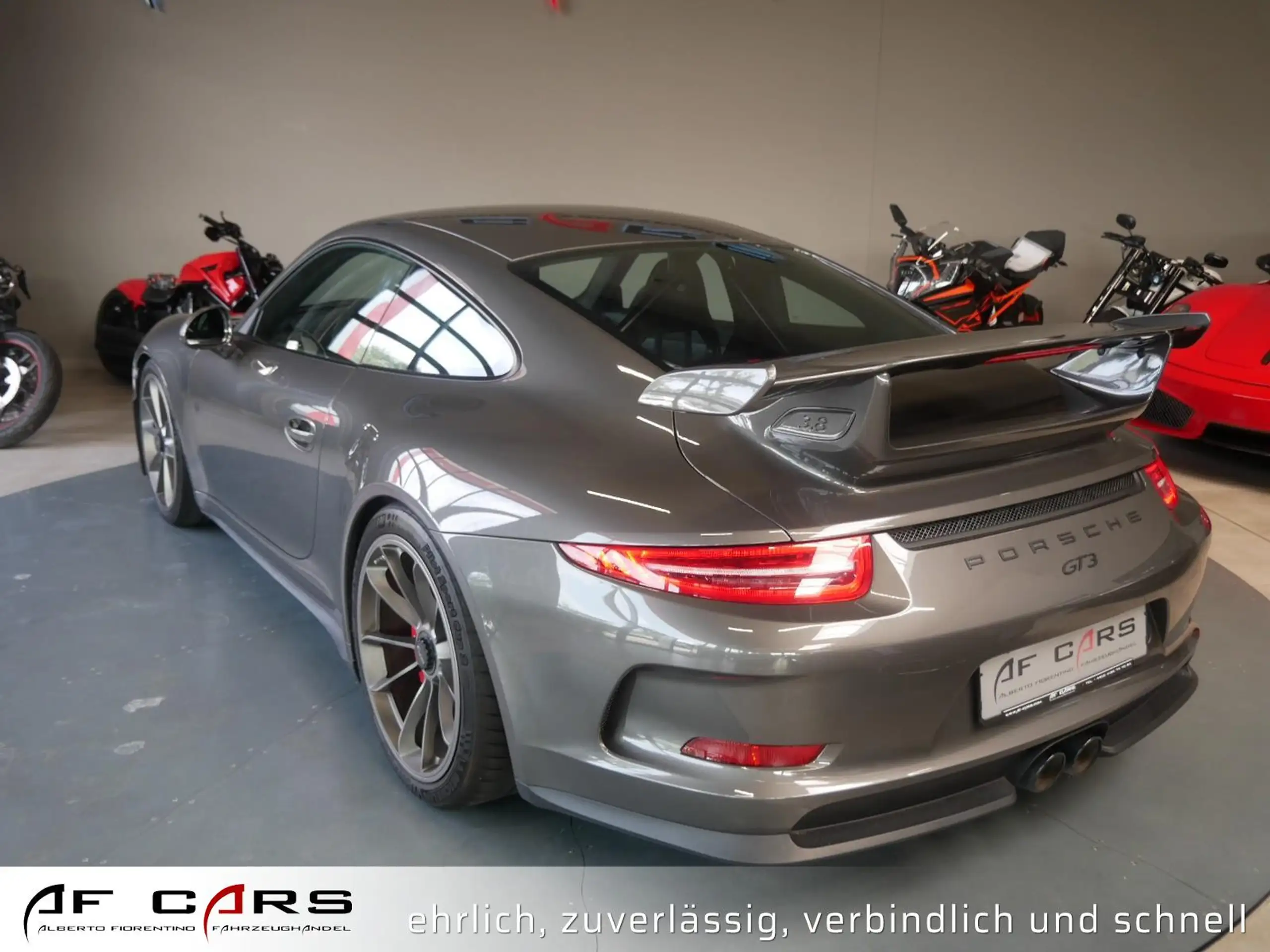 Porsche - 991