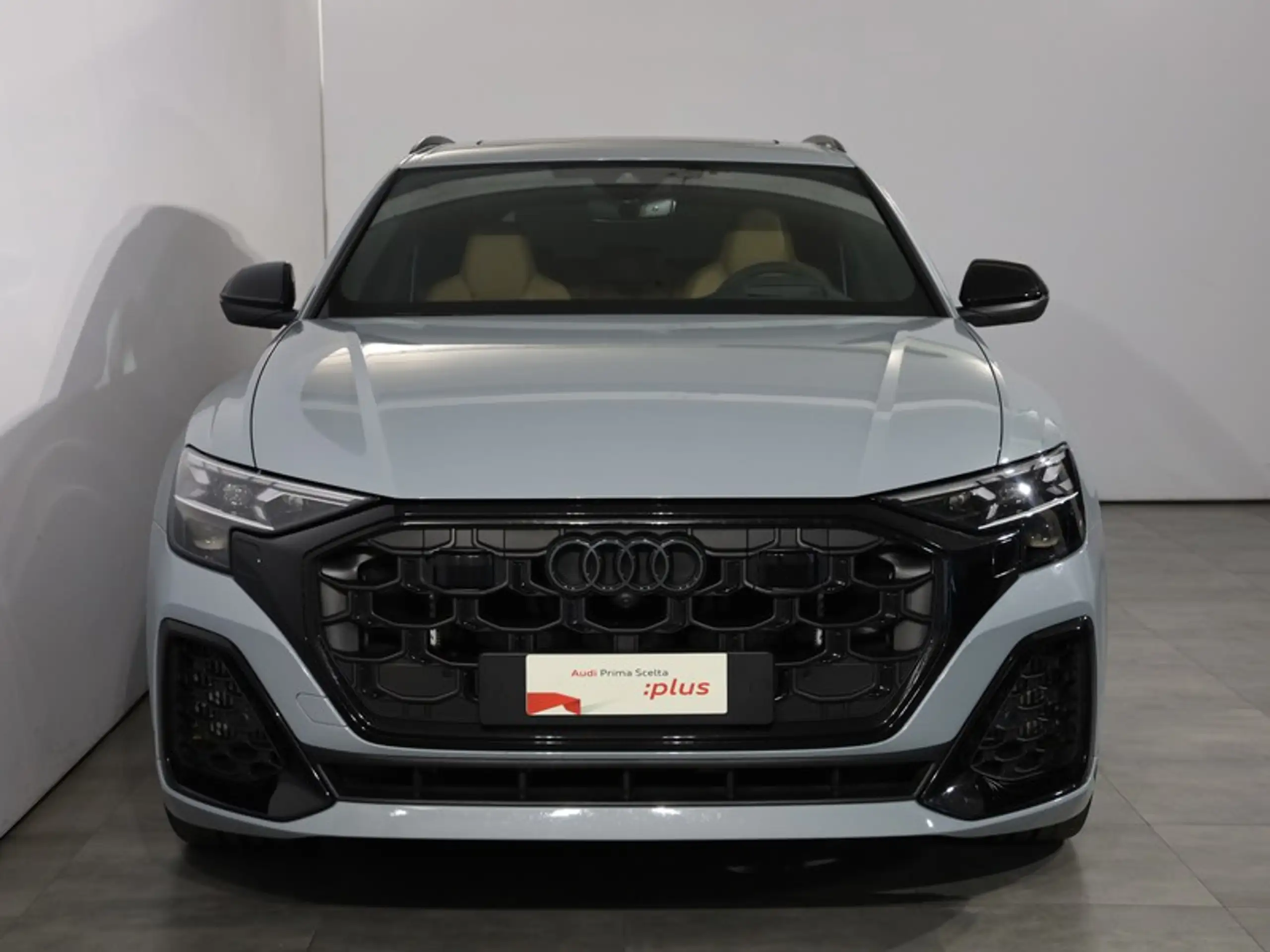 Audi - SQ8