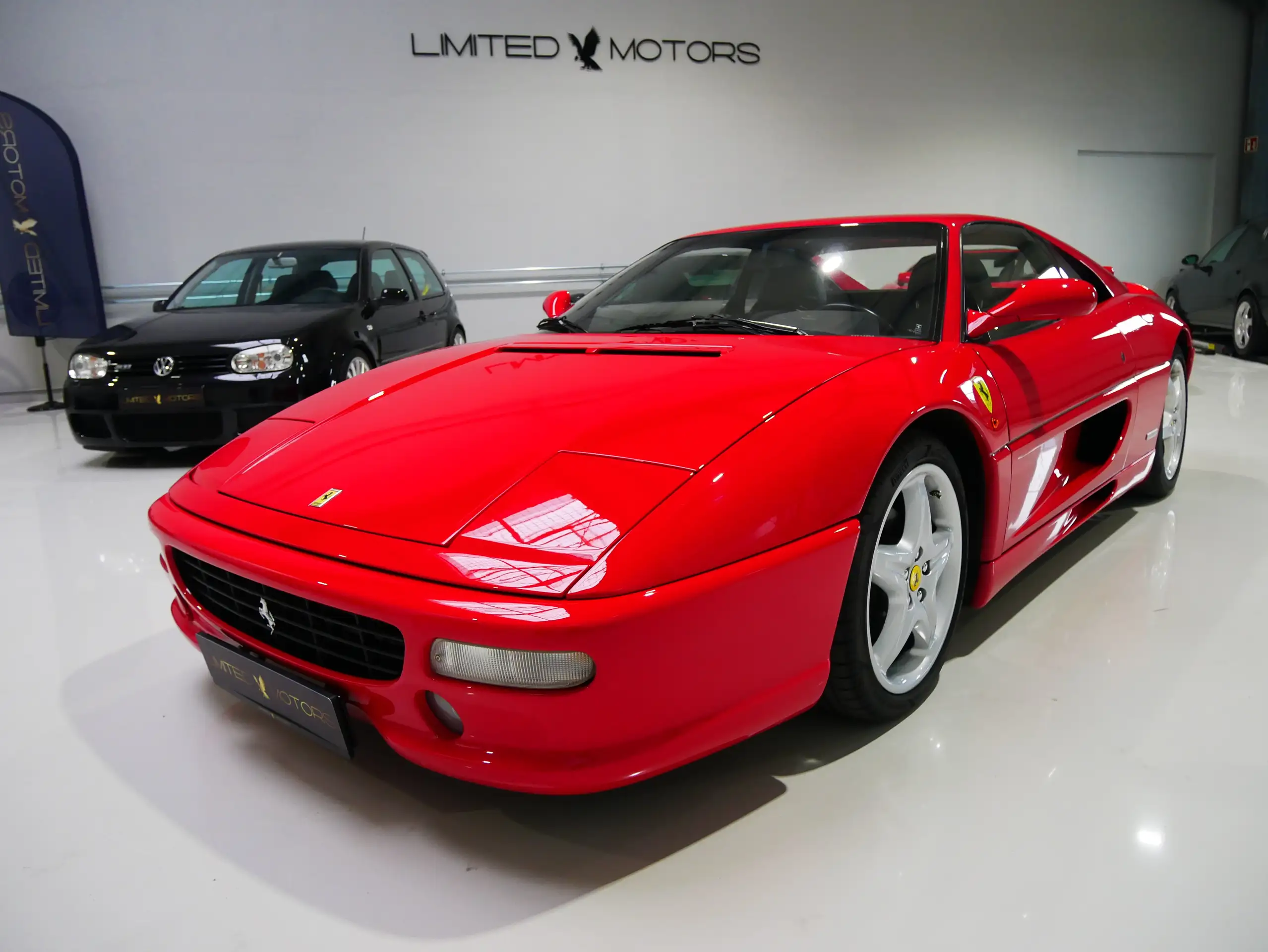 Ferrari - F355