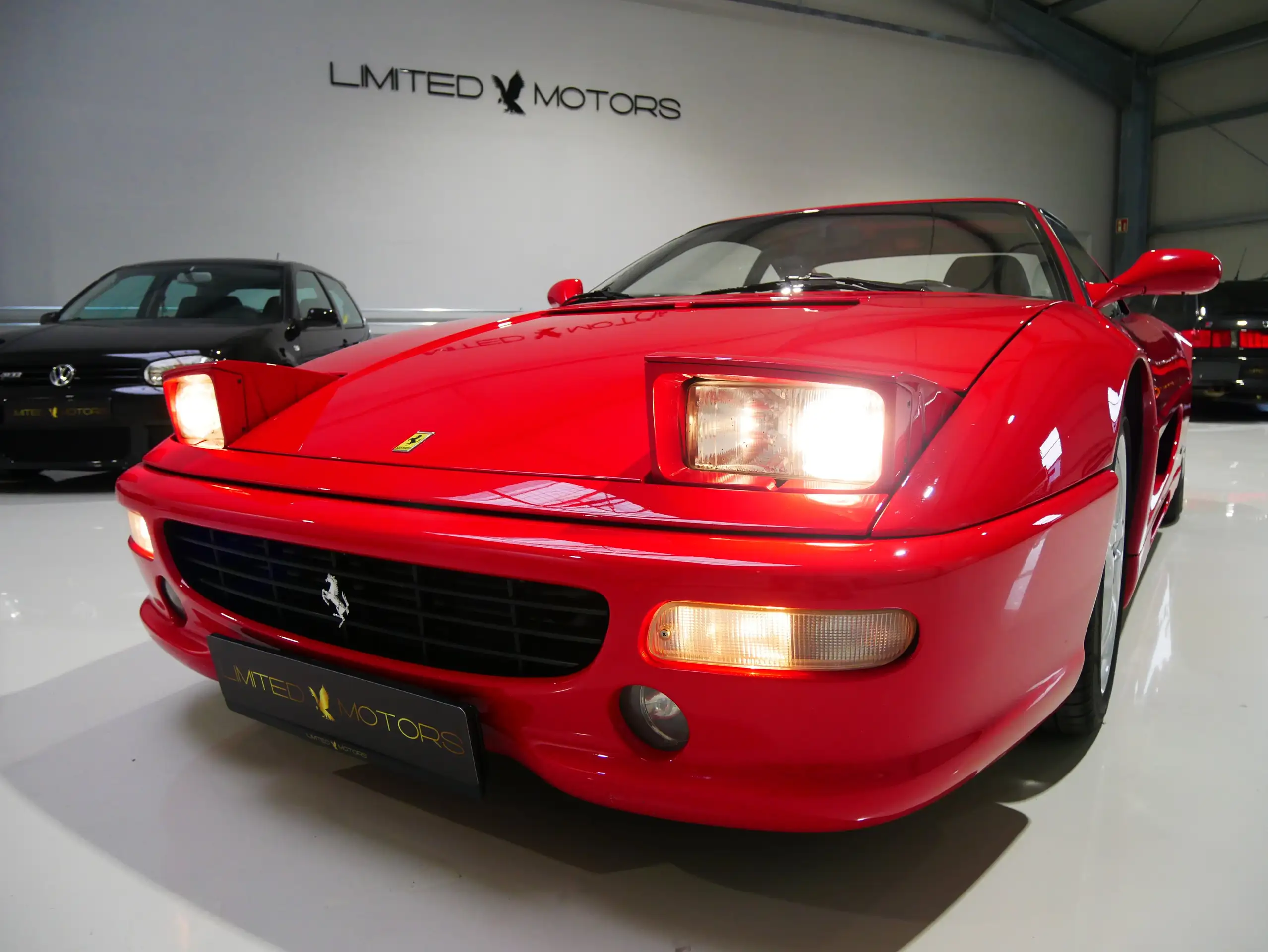 Ferrari - F355