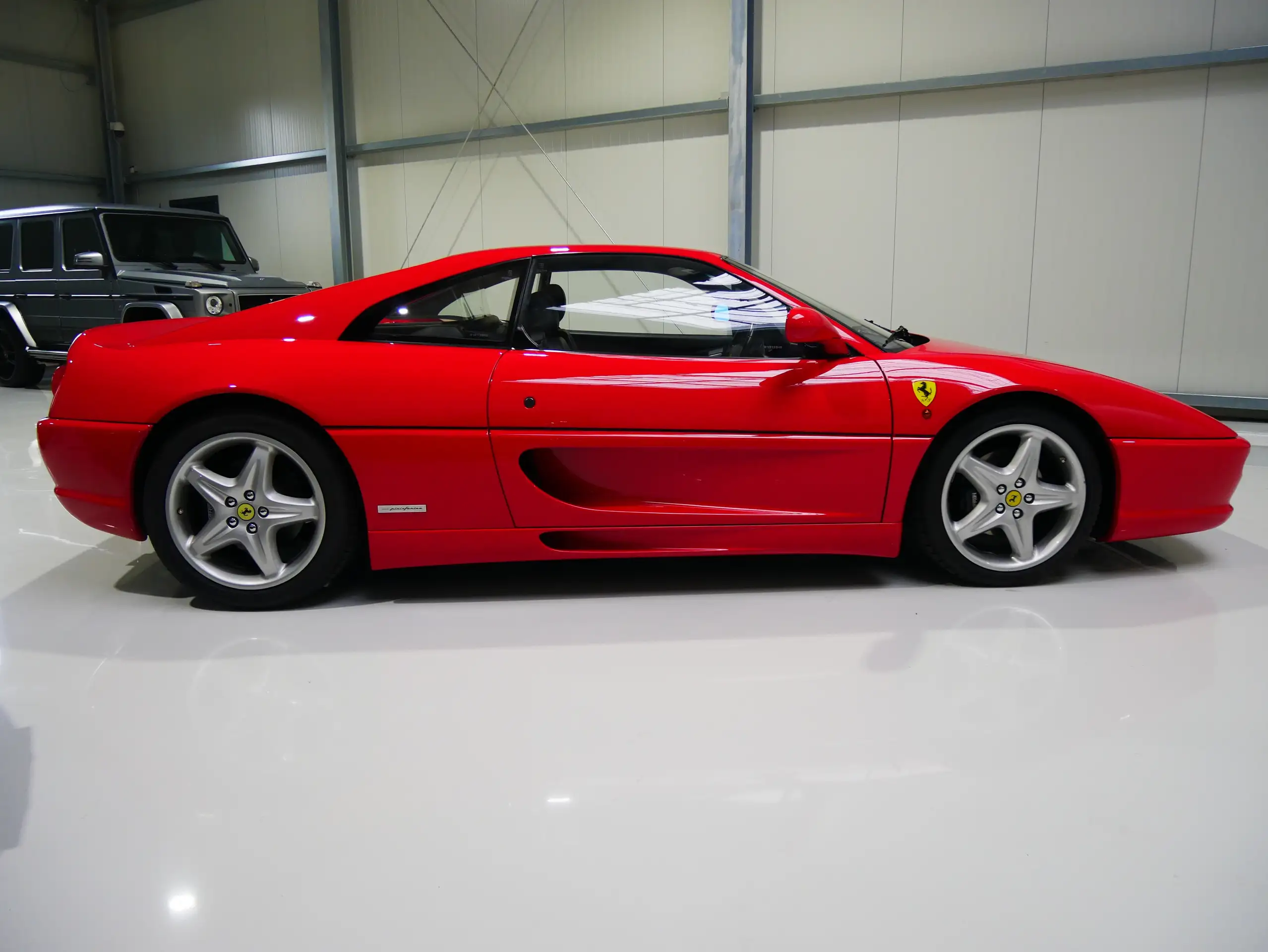 Ferrari - F355