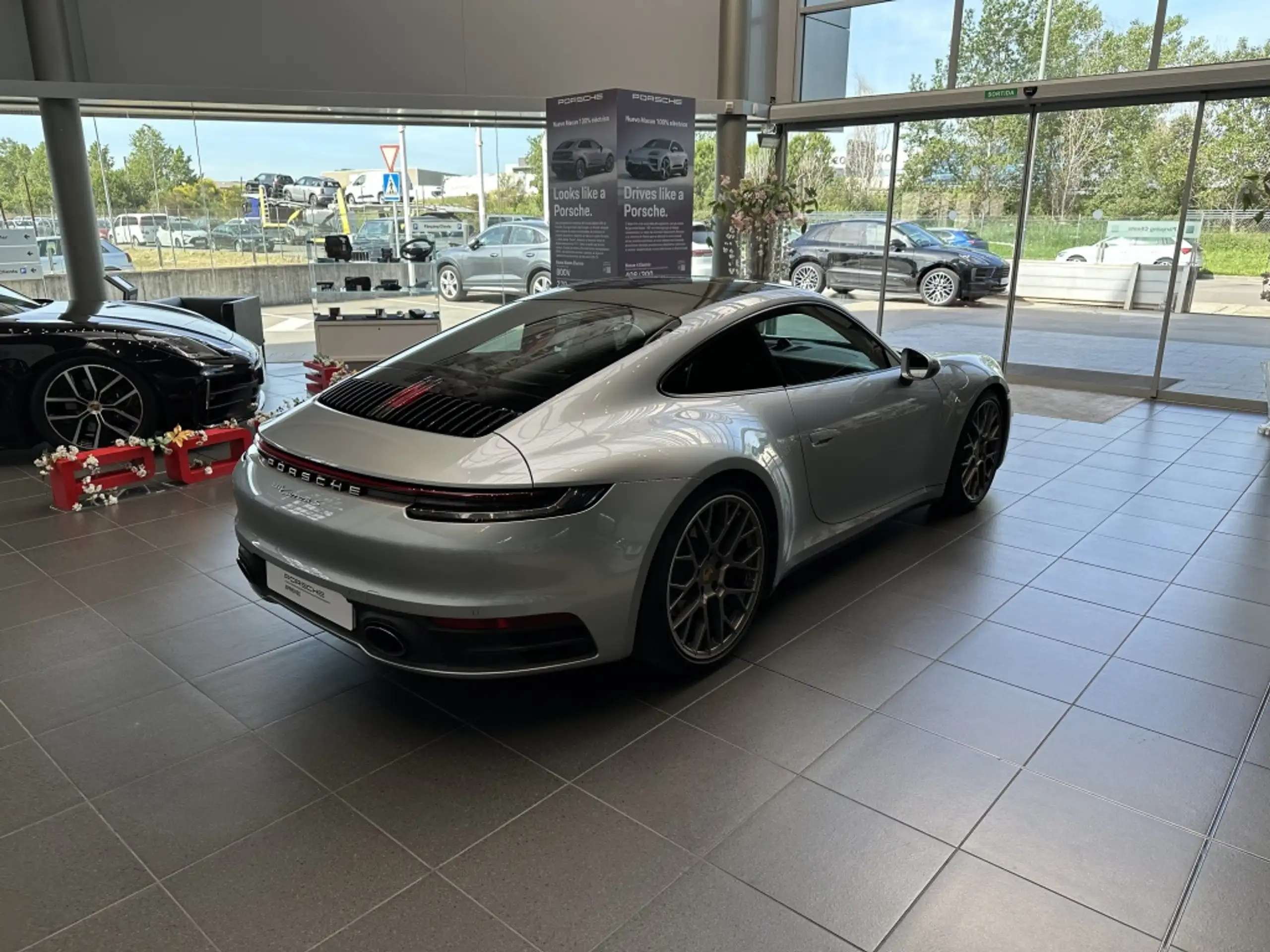 Porsche - 992