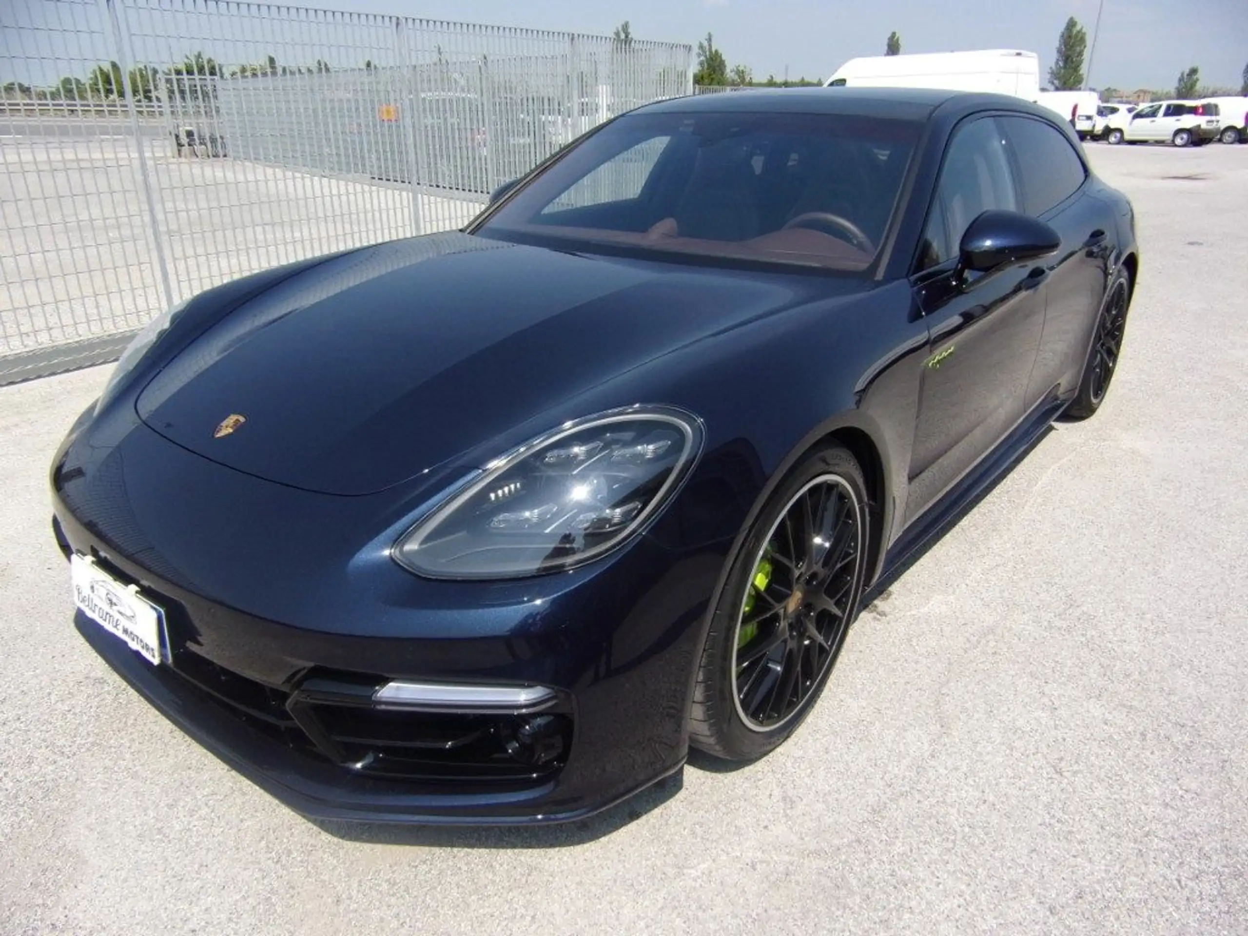 Porsche - Panamera