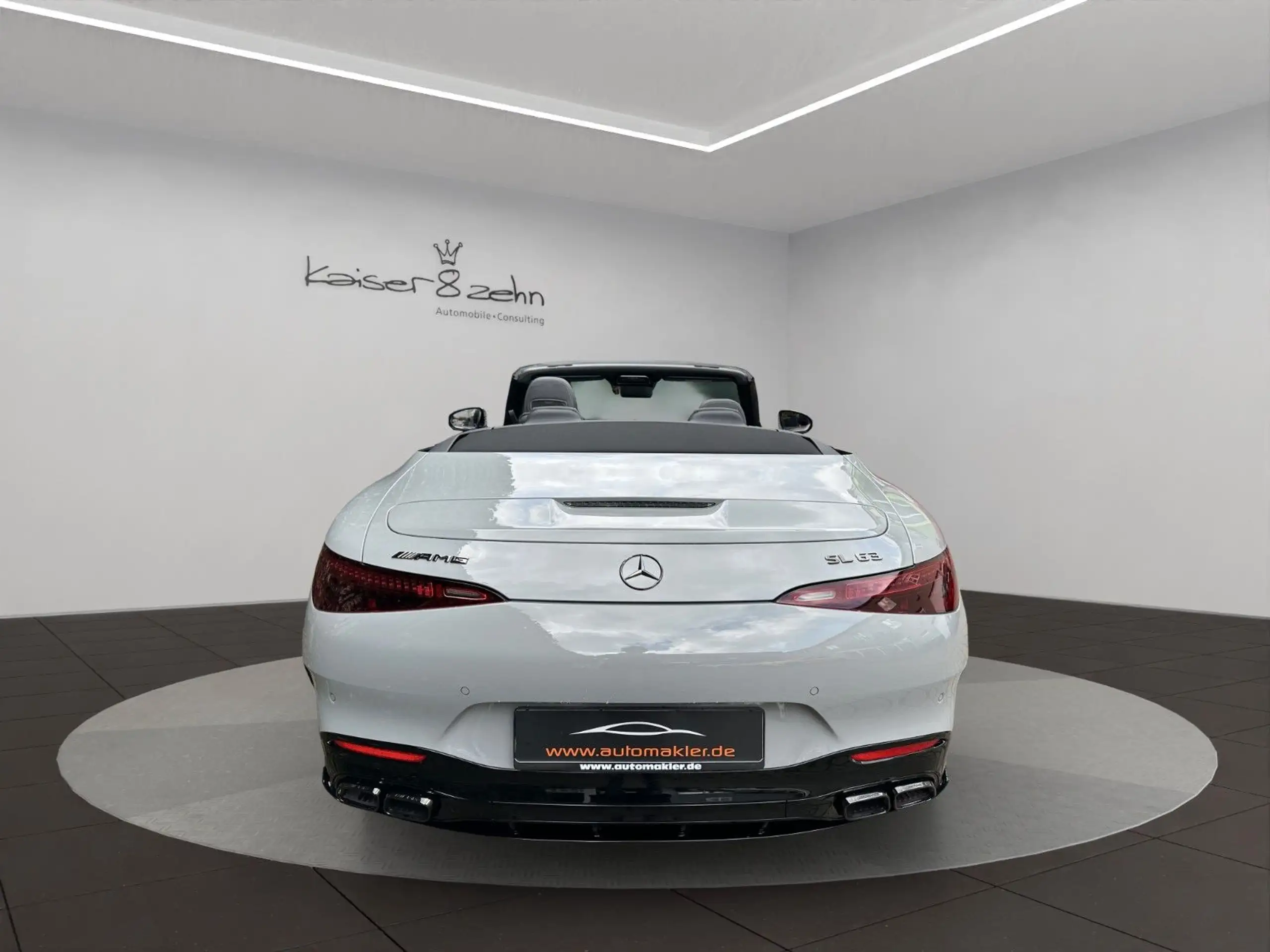 Mercedes-Benz - SL 63 AMG