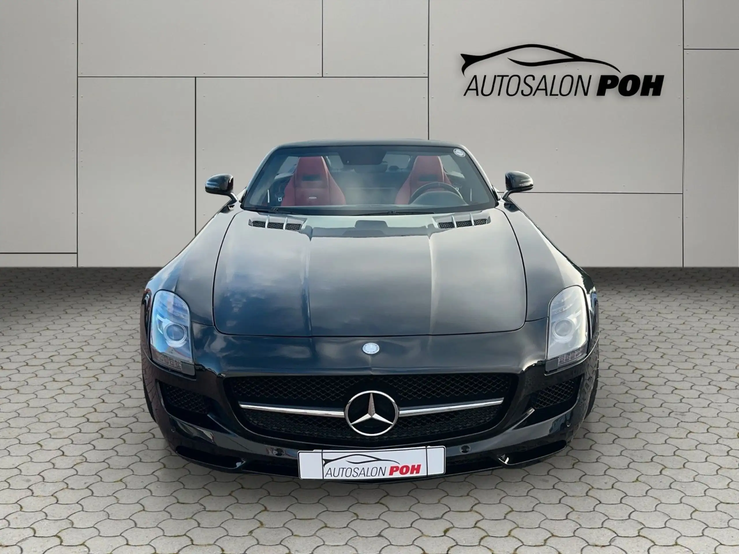 Mercedes-Benz - SLS