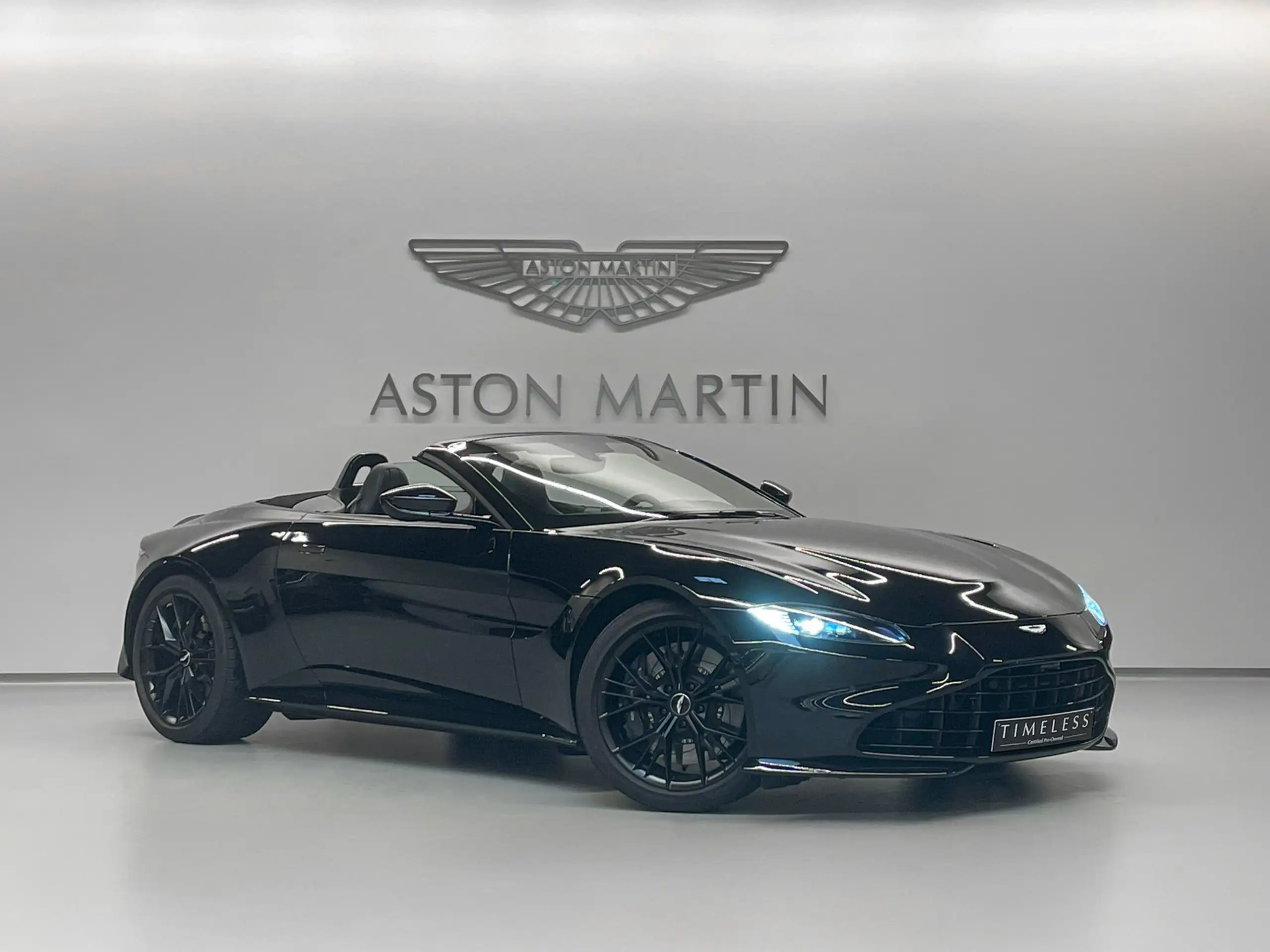 Aston Martin - Vantage