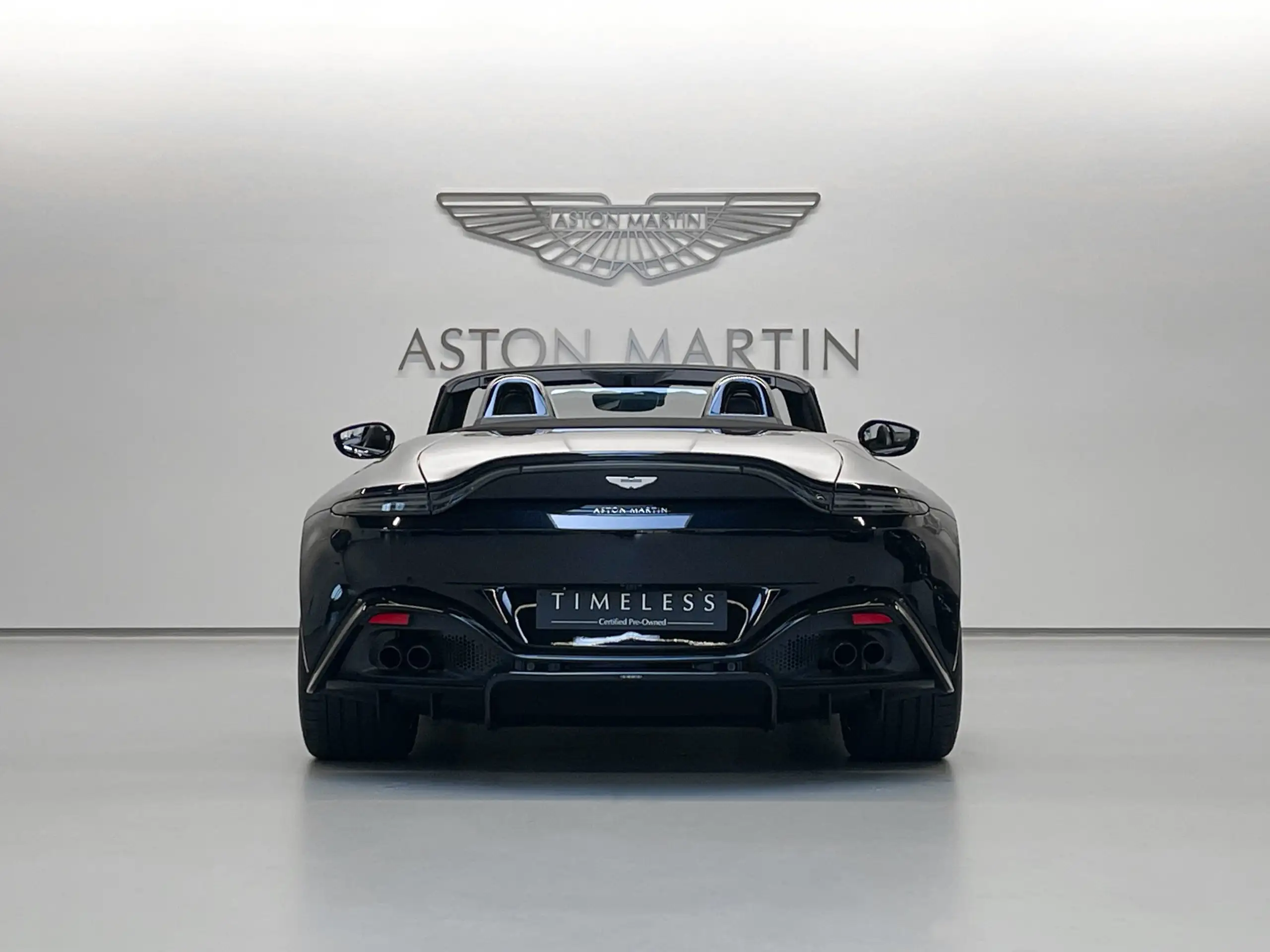 Aston Martin - Vantage