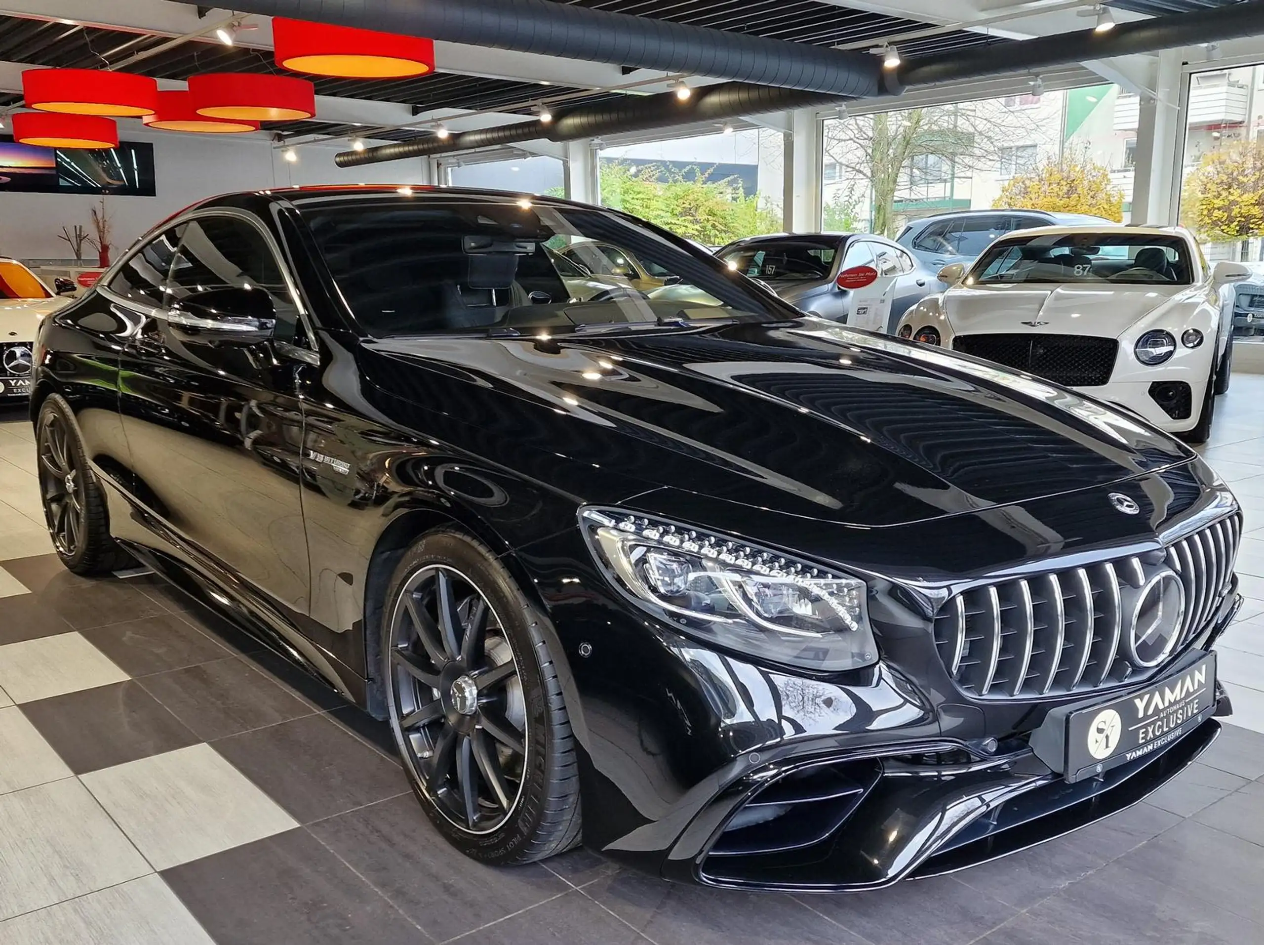 Mercedes-Benz - S 63 AMG