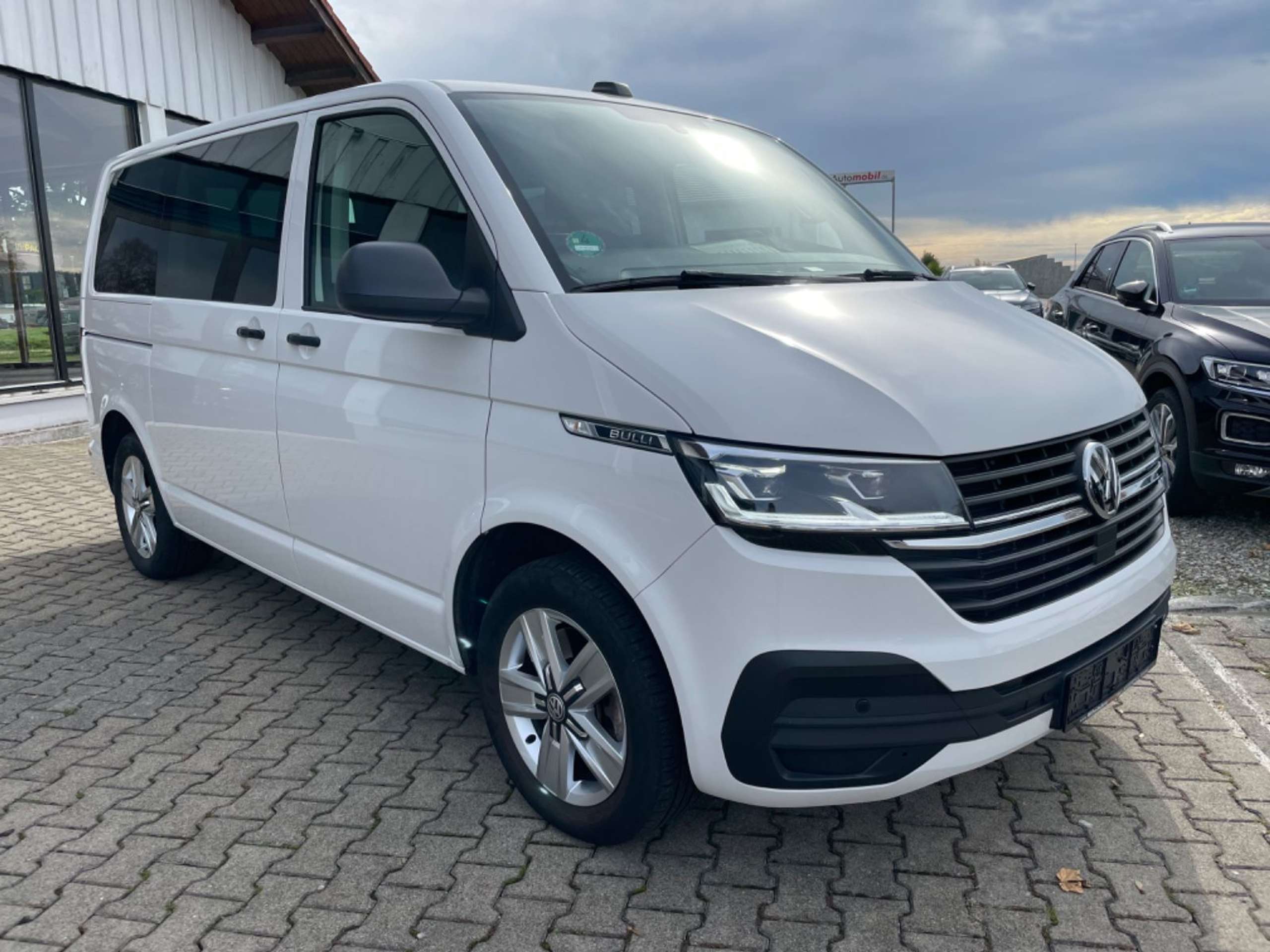 Volkswagen - T6 Multivan