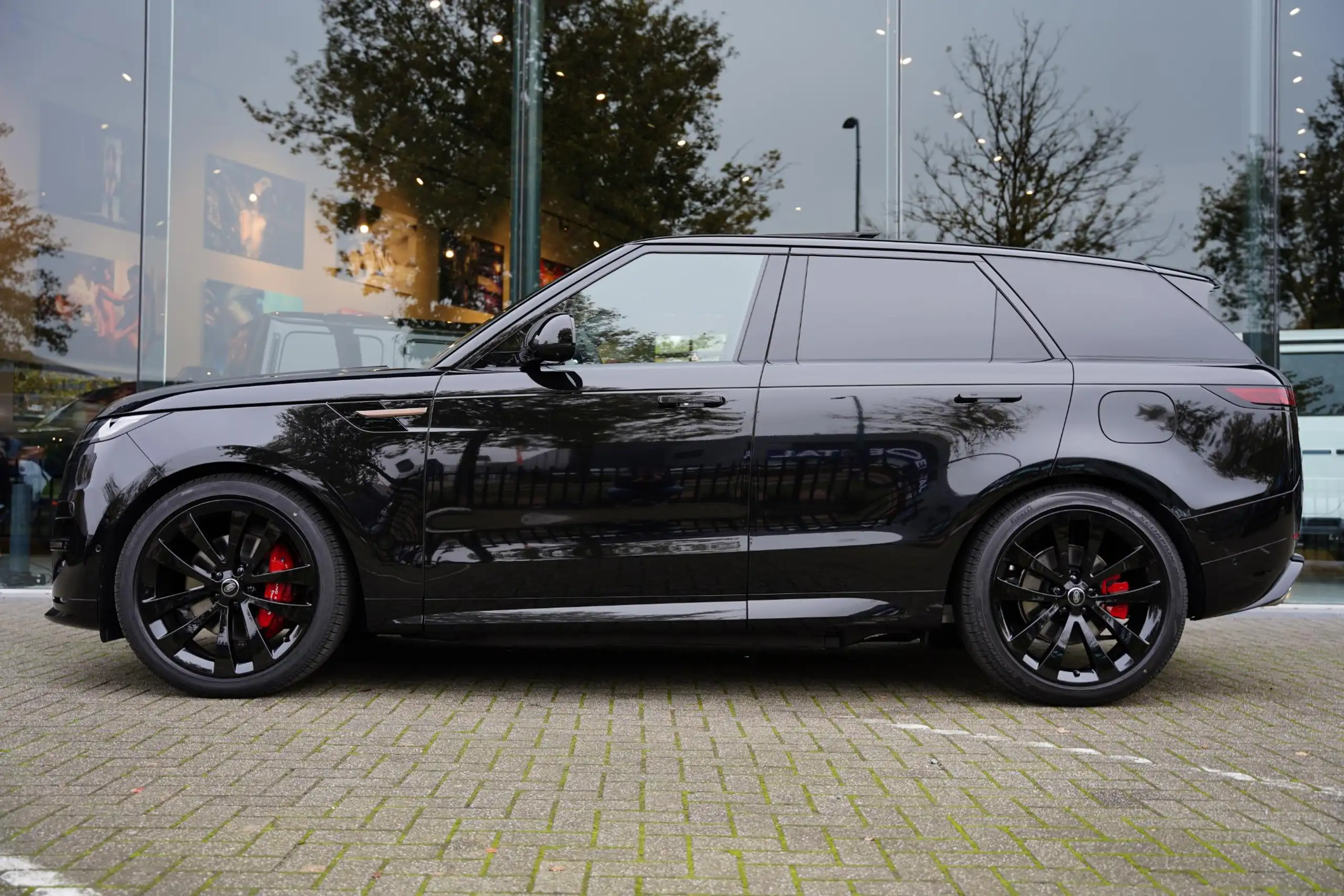 Land Rover - Range Rover Sport