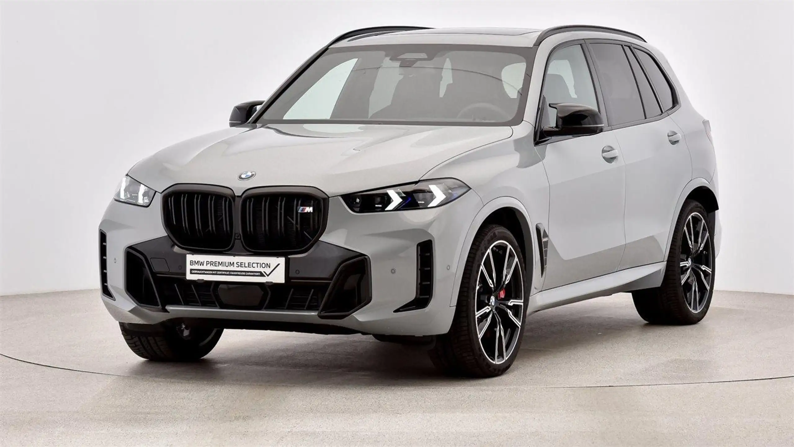 BMW - X5 M