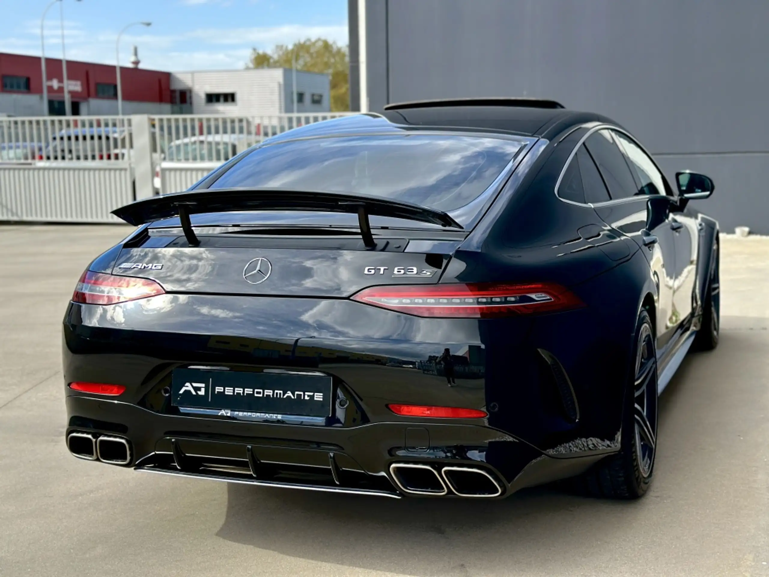 Mercedes-Benz - AMG GT