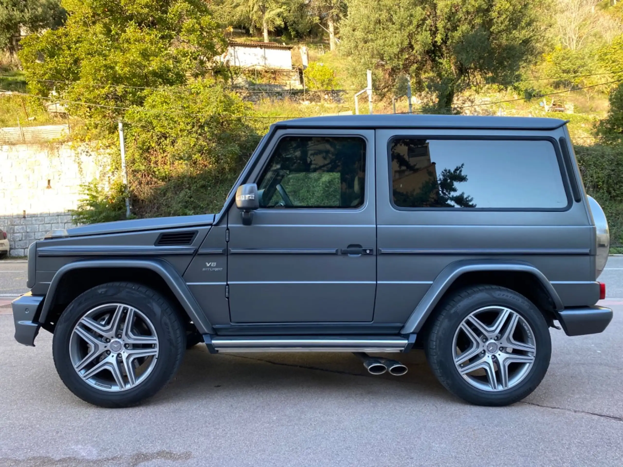 Mercedes-Benz - G 500