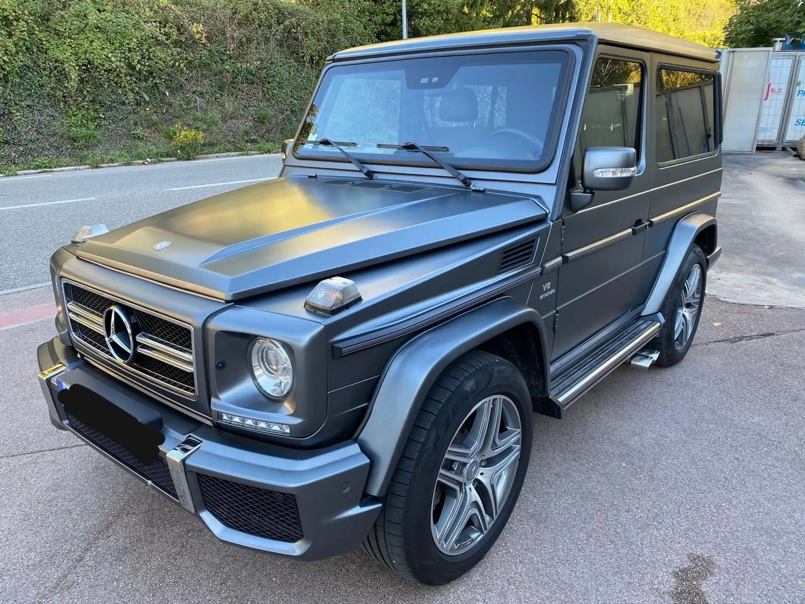 Mercedes-Benz - G 500