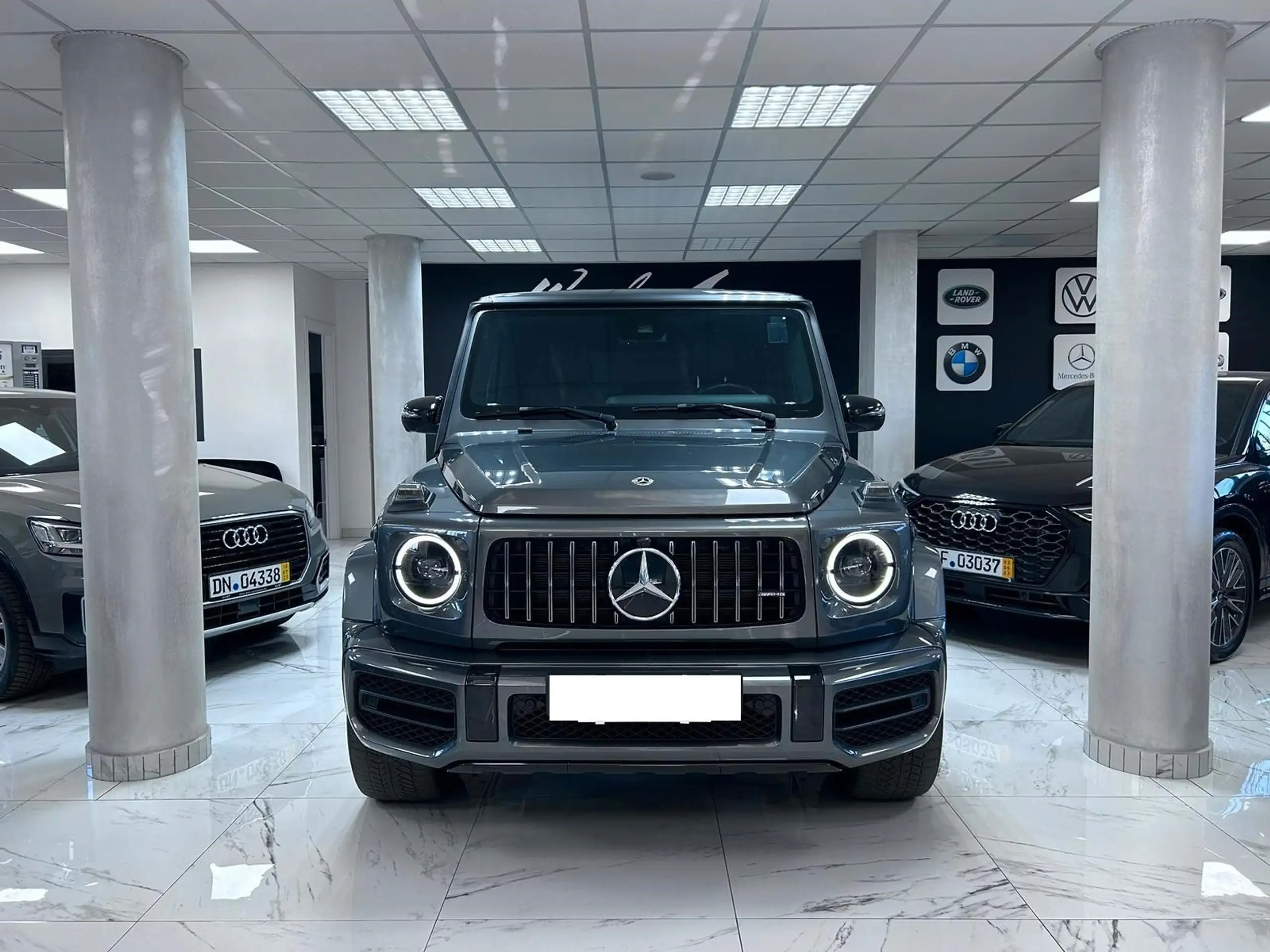 Mercedes-Benz - G 63 AMG