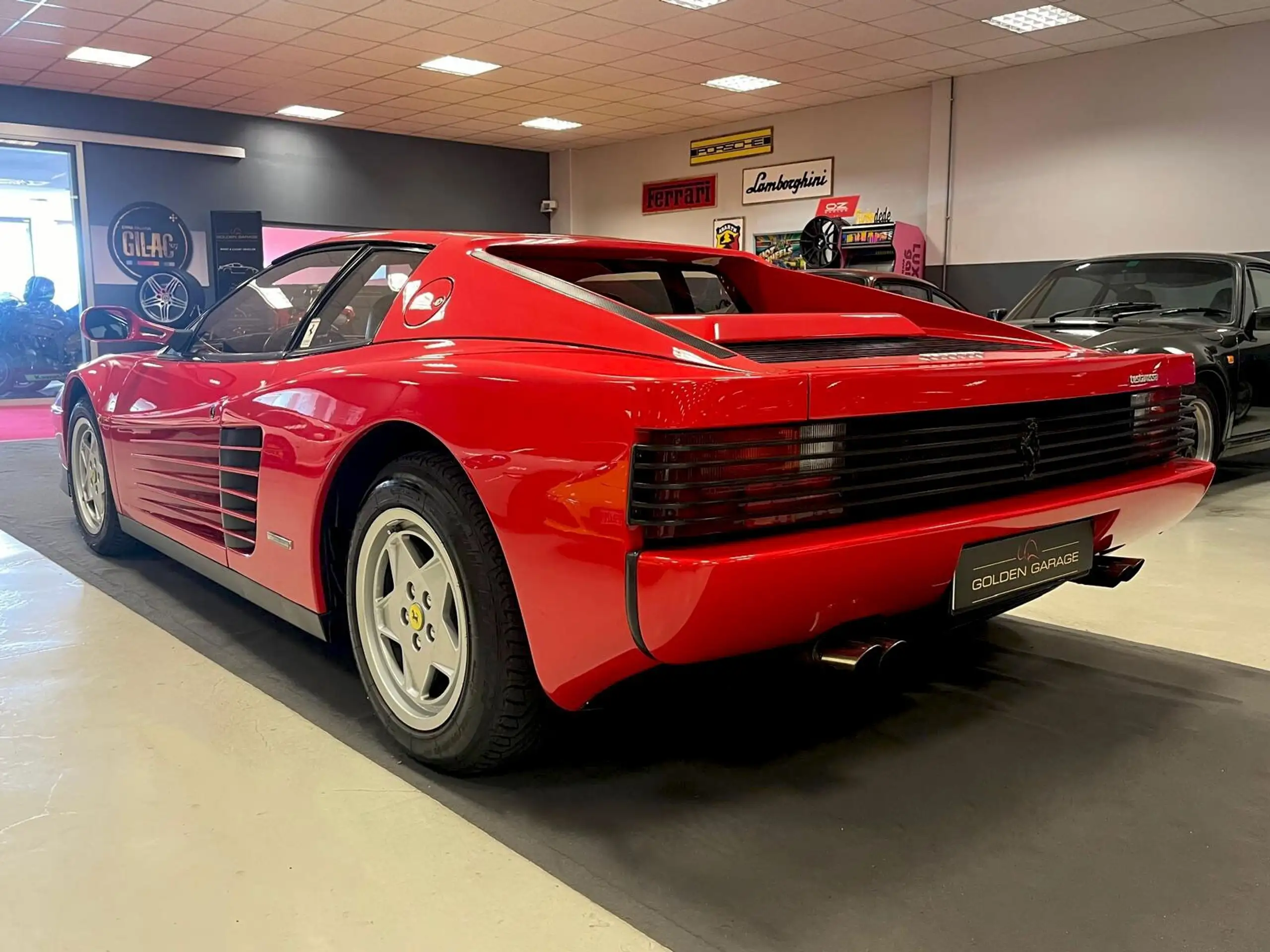 Ferrari - Testarossa