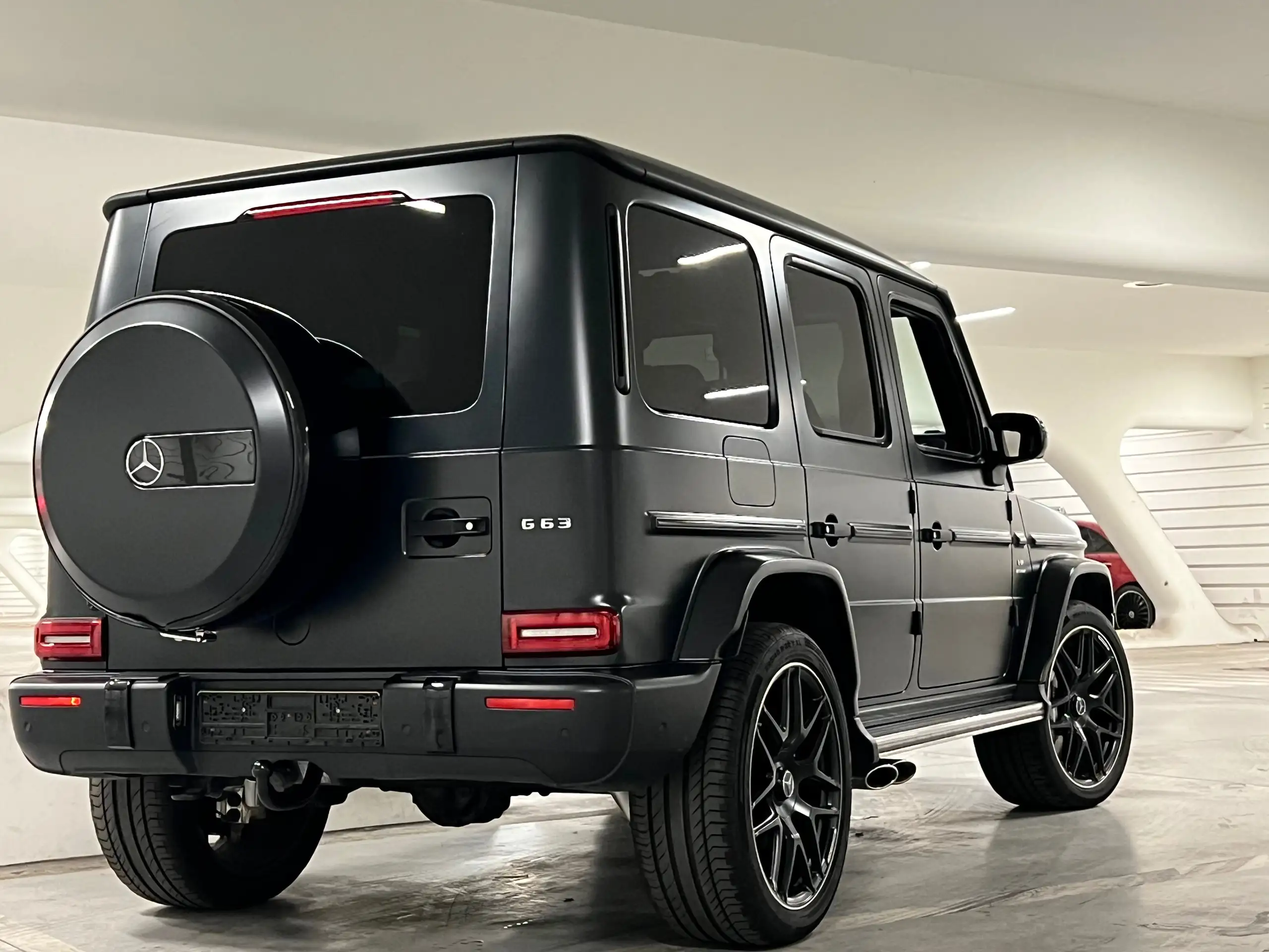 Mercedes-Benz - G 63 AMG