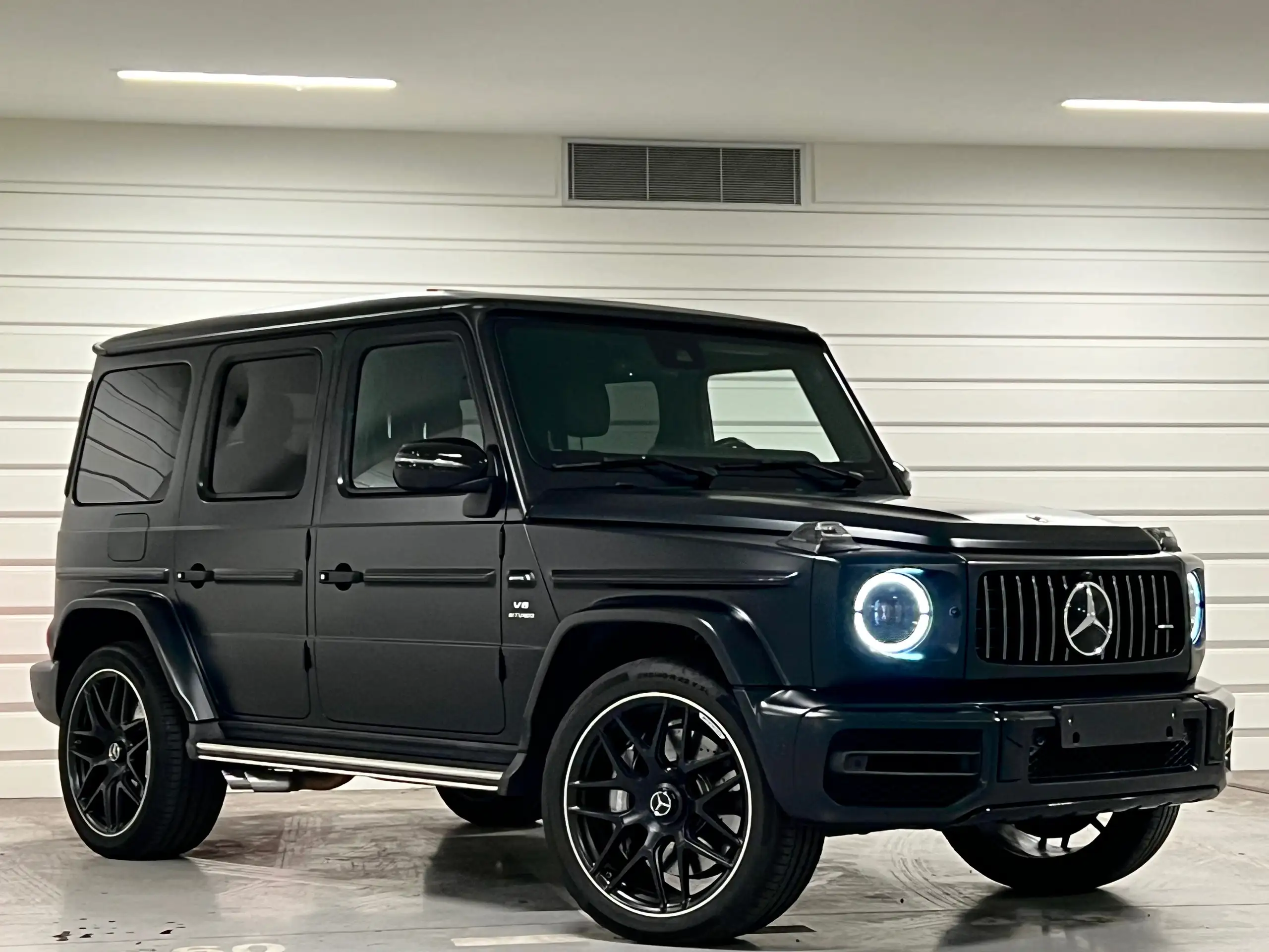 Mercedes-Benz - G 63 AMG