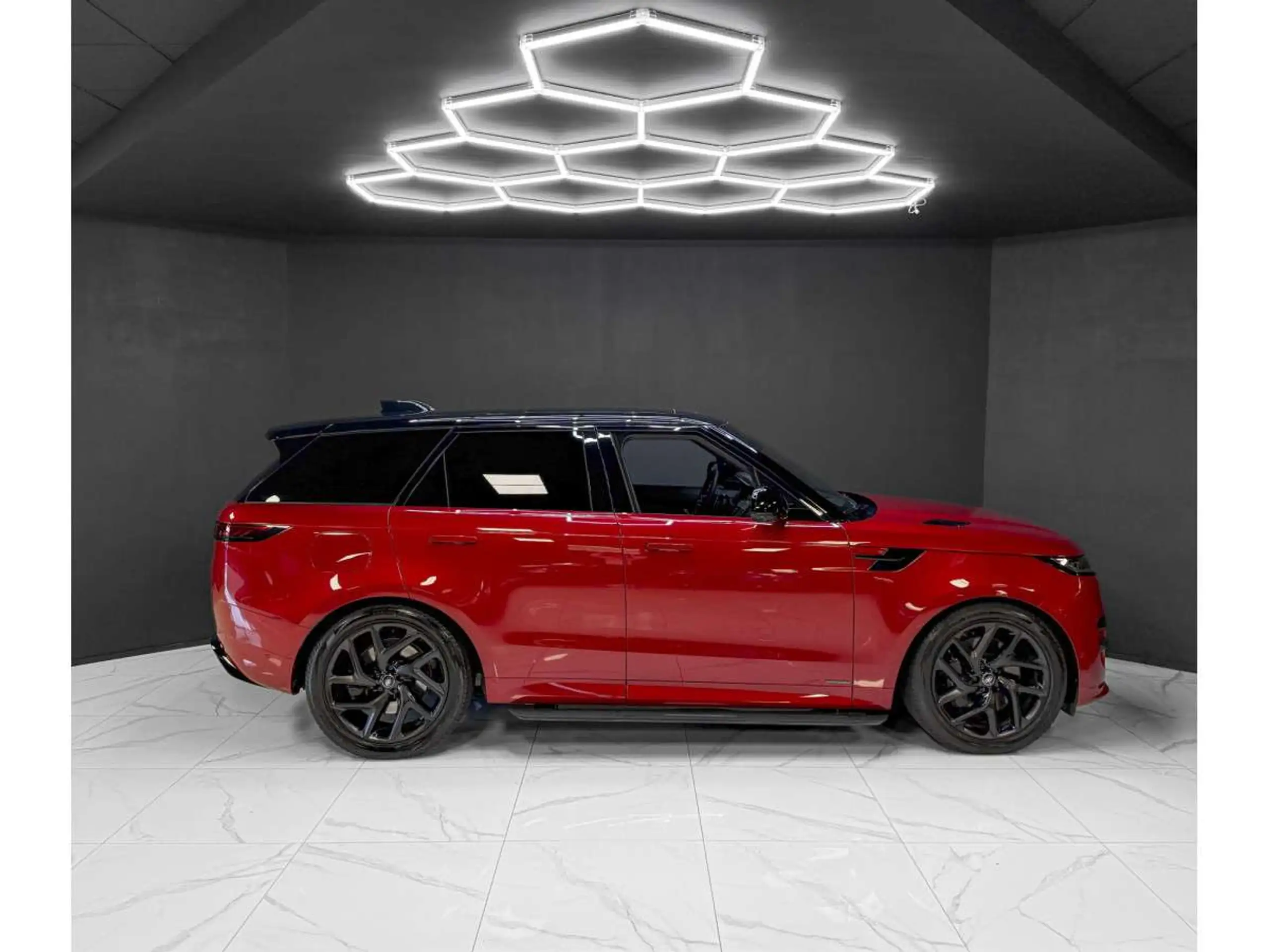 Land Rover - Range Rover Sport